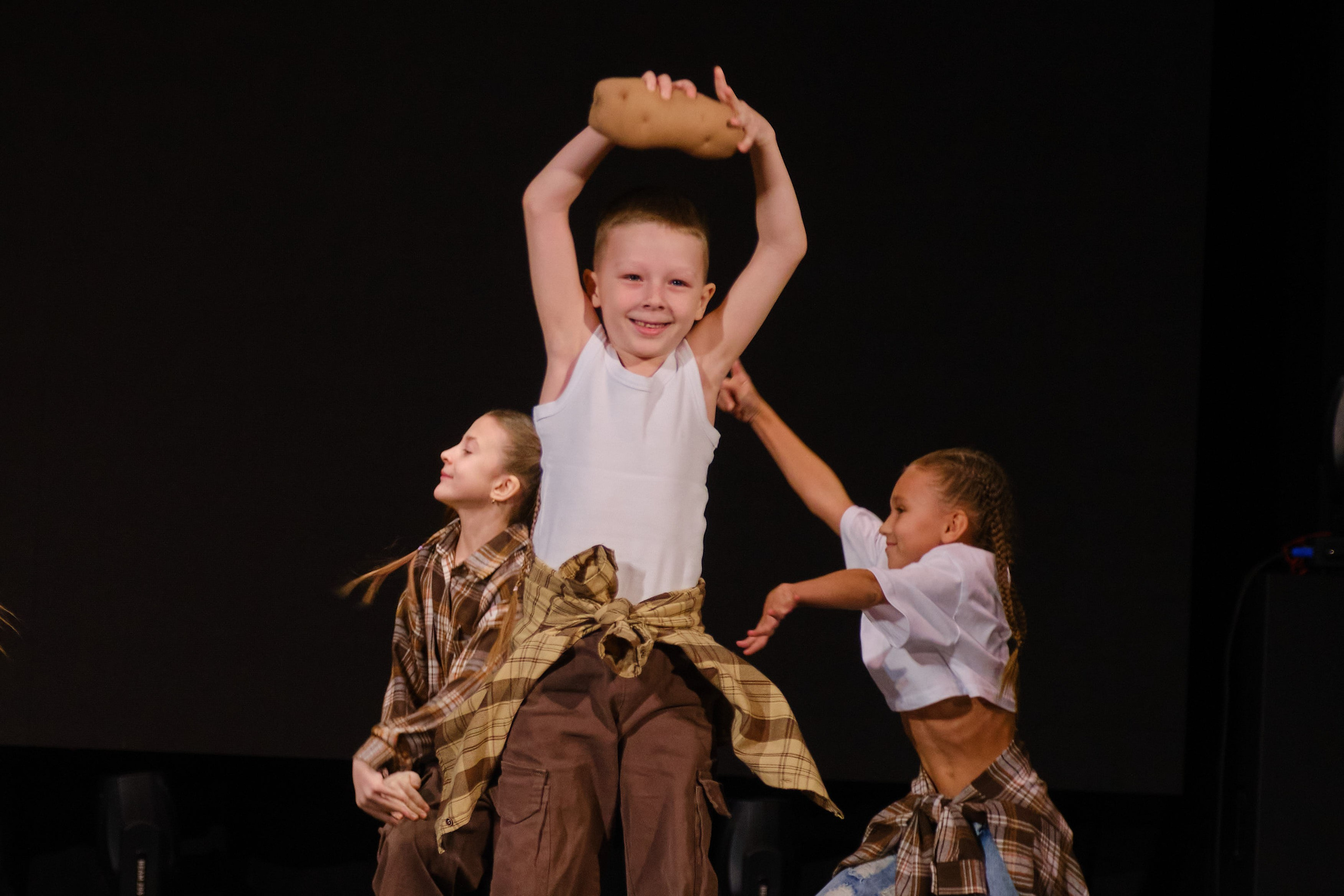 Детский хореографический конкурс. Фотограф в Самаре Татьяна Дубаносова
