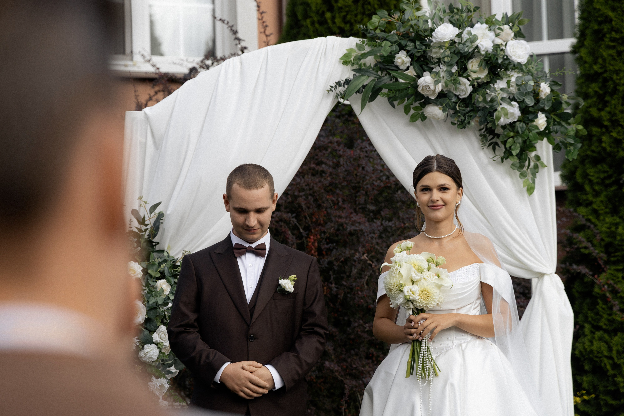 Свадебная фотосессия Анастасии и Игоря в Усадьбе Легенда. Свадебный фотограф в Минске/Беларуси Сергей Спиридонов