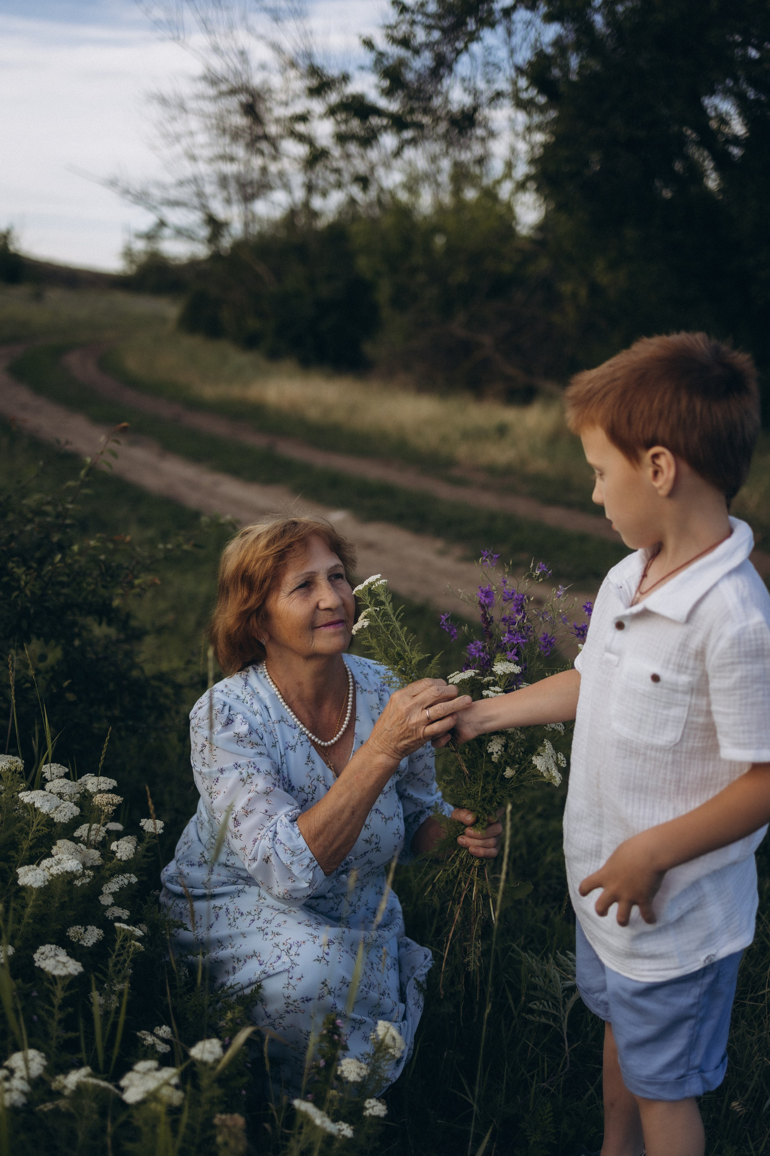 Бабушка и правнук (24.06.2025) ст. Староминская (Краснодарский кр.). Надежда Стар семейный и церковный фотограф в Жукове и Калужской области