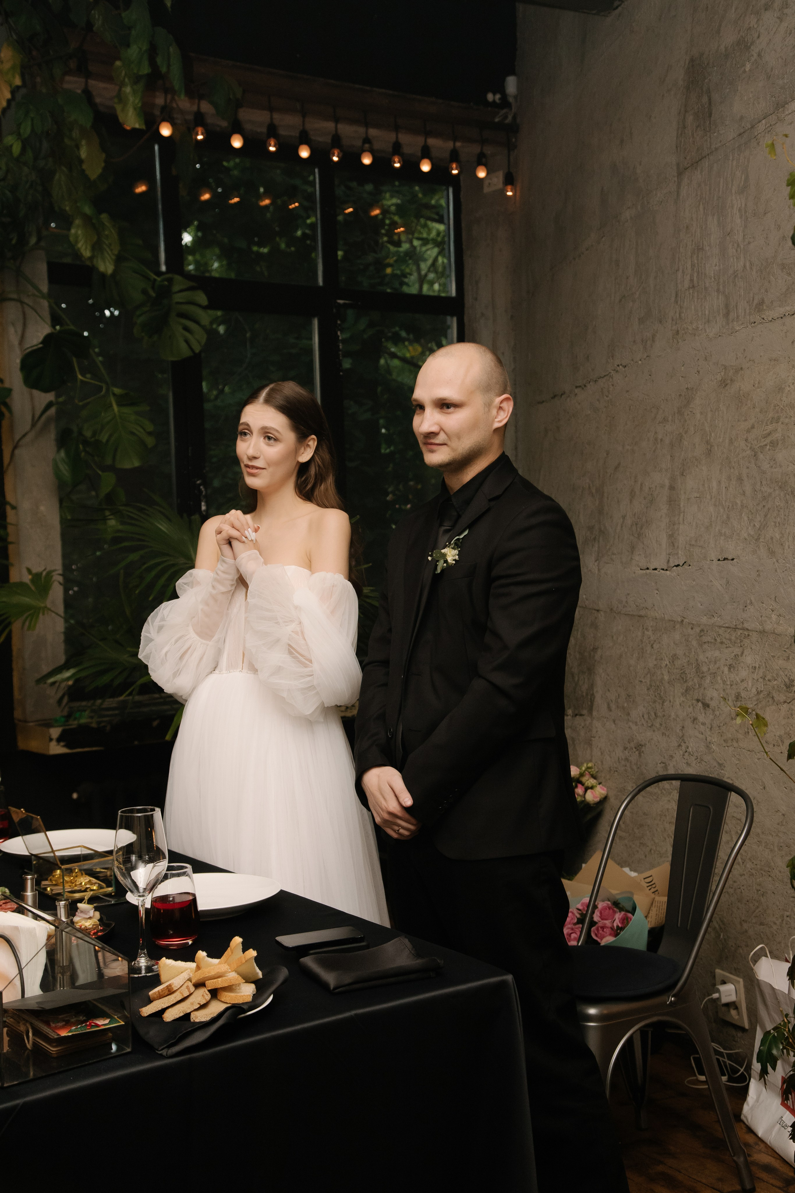 Цветочная локация. Свадебный фотограф Челябинск Полина Чеботарь