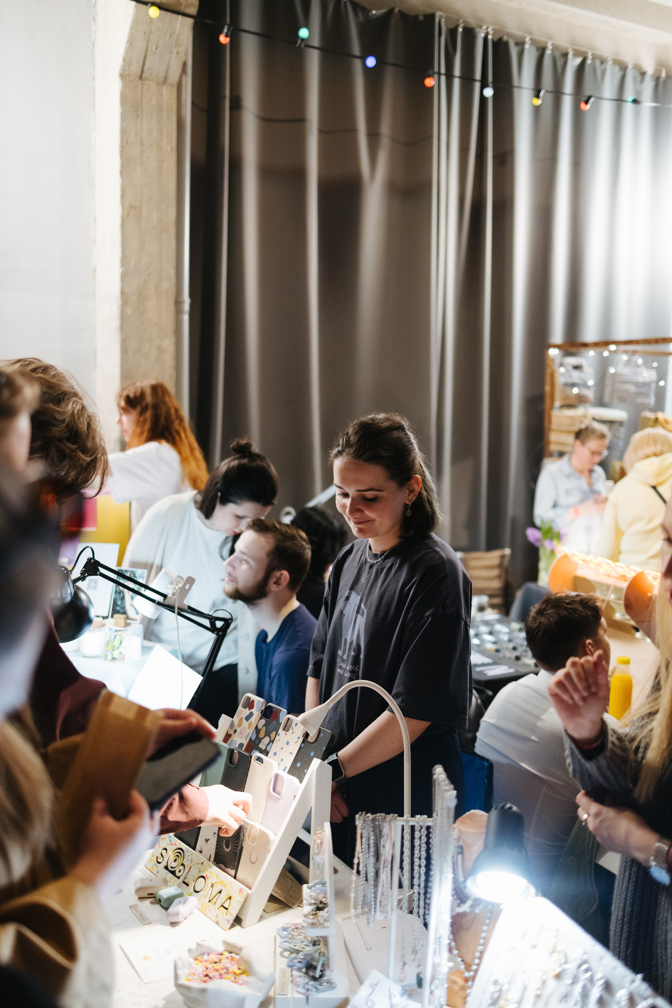 22–23 апреля 2023 в пространстве «Поле». Фотоотчеты «Ламбада-маркета»