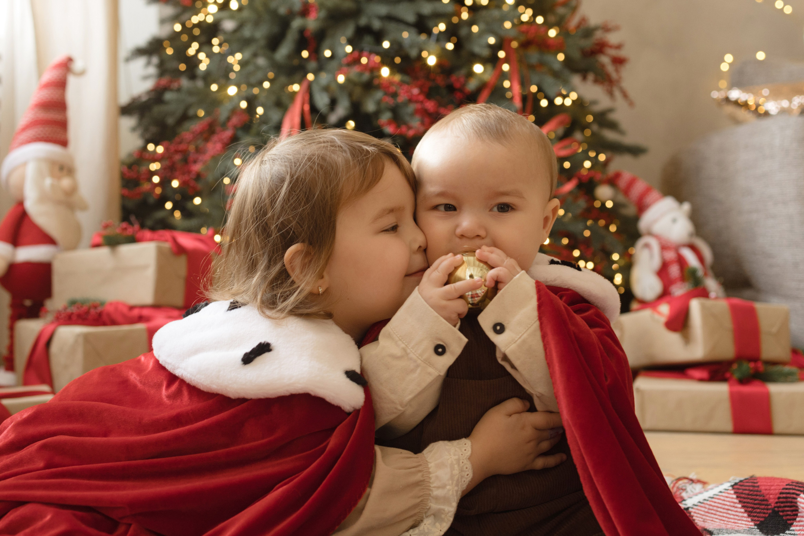 Новогодняя съемка в Мун (зал Семейный). Фотограф беременности и новорожденных в Красноярске Вета Ланская