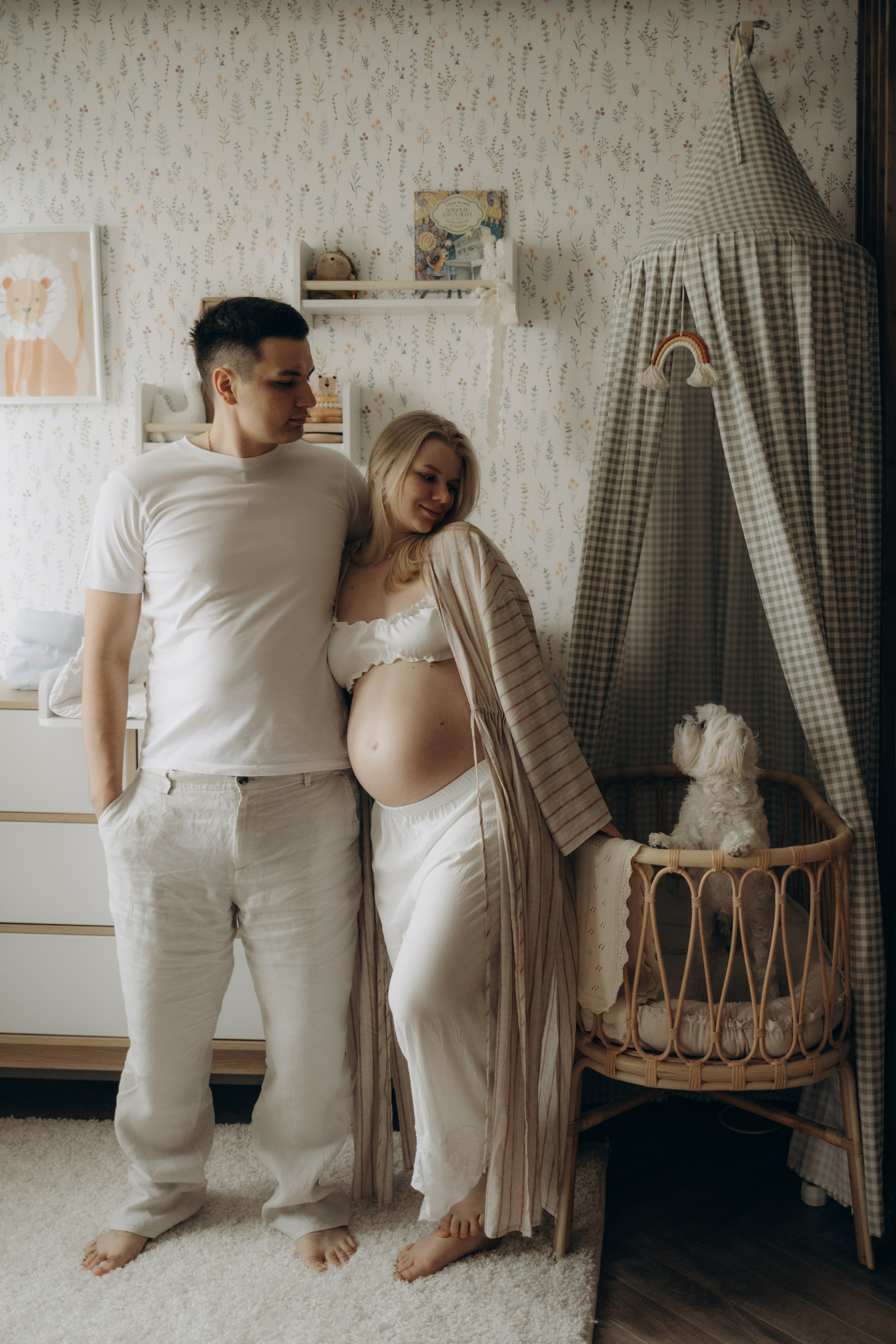 Юля и Сергей: фотосессия беременности в поле. Семейный фотограф Москва Юлиана Фетисова