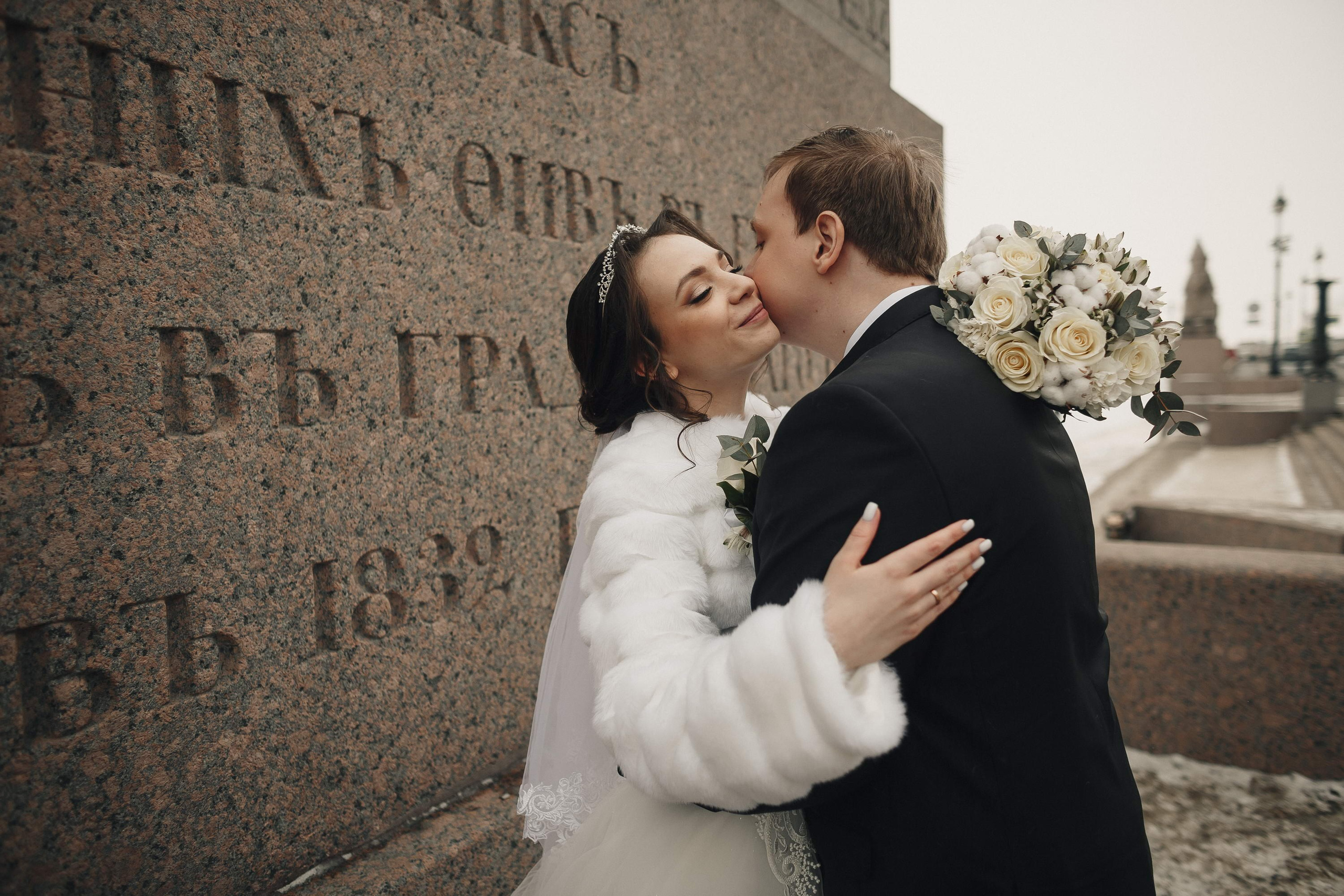Свадьба в день влюблённых 14 февраля. Свадебный фотограф Игорь Брундасов 8PHOTO на свадьбу венчание загс СПб