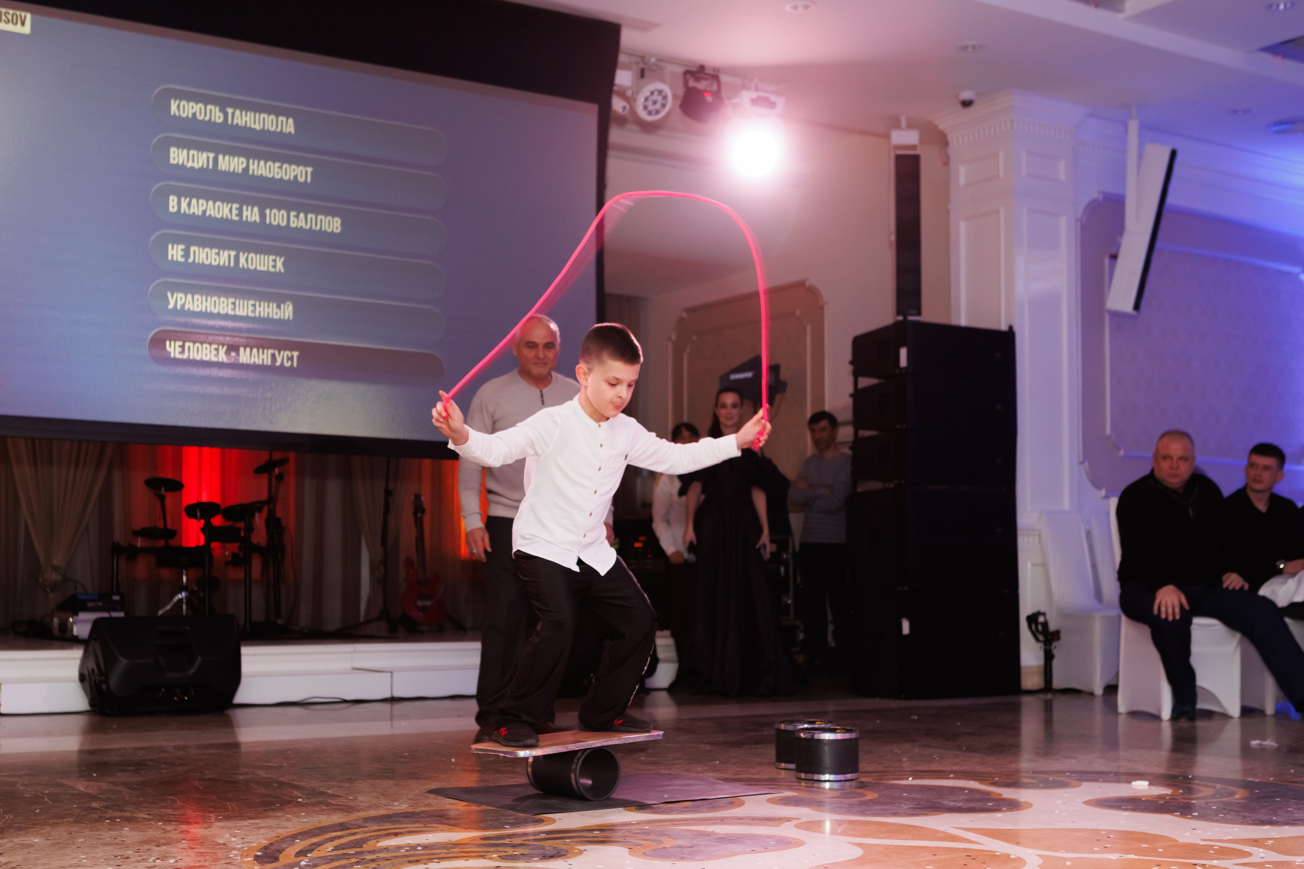 Яблоко — корпоратив. Свадебный фотограф, фотосъемка в Крыму, Севастополе, Симферополе, Ялте