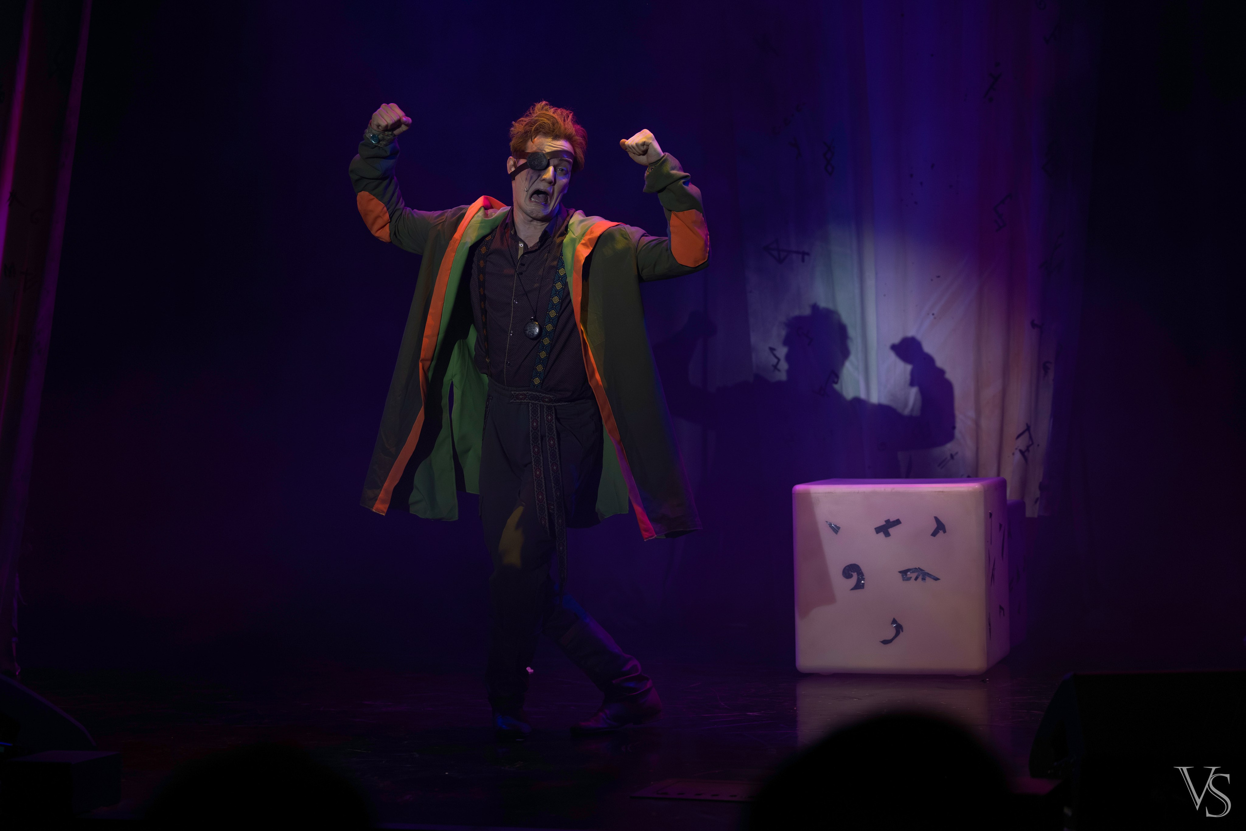 Книга стихий 25.01. Фотограф Виктор Степанов