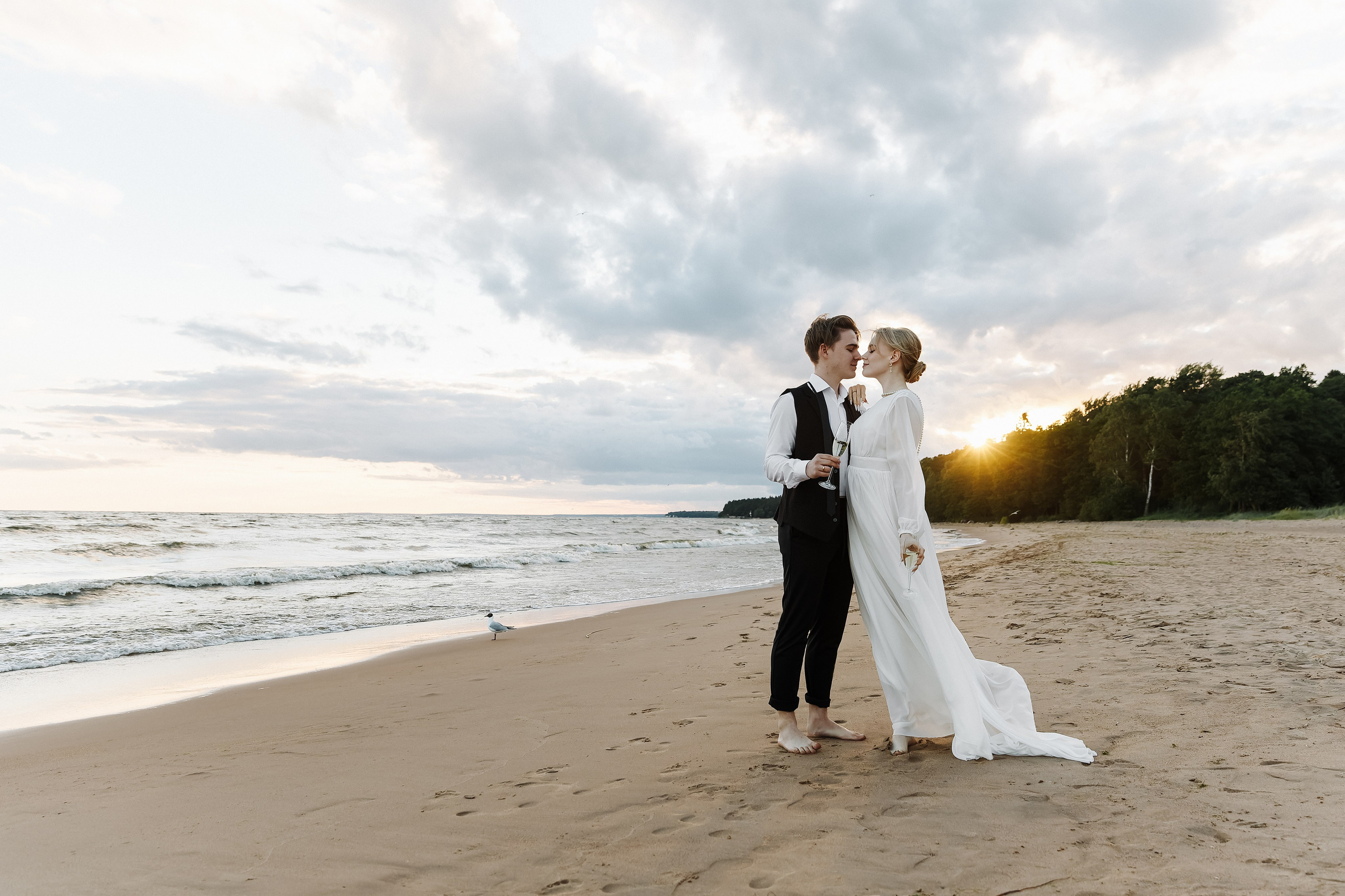 Яна и Давид — свадебная фтосессия на заливе. Свадебный и портретный фотограф в Санкт-Петербурге Анна Демьянова