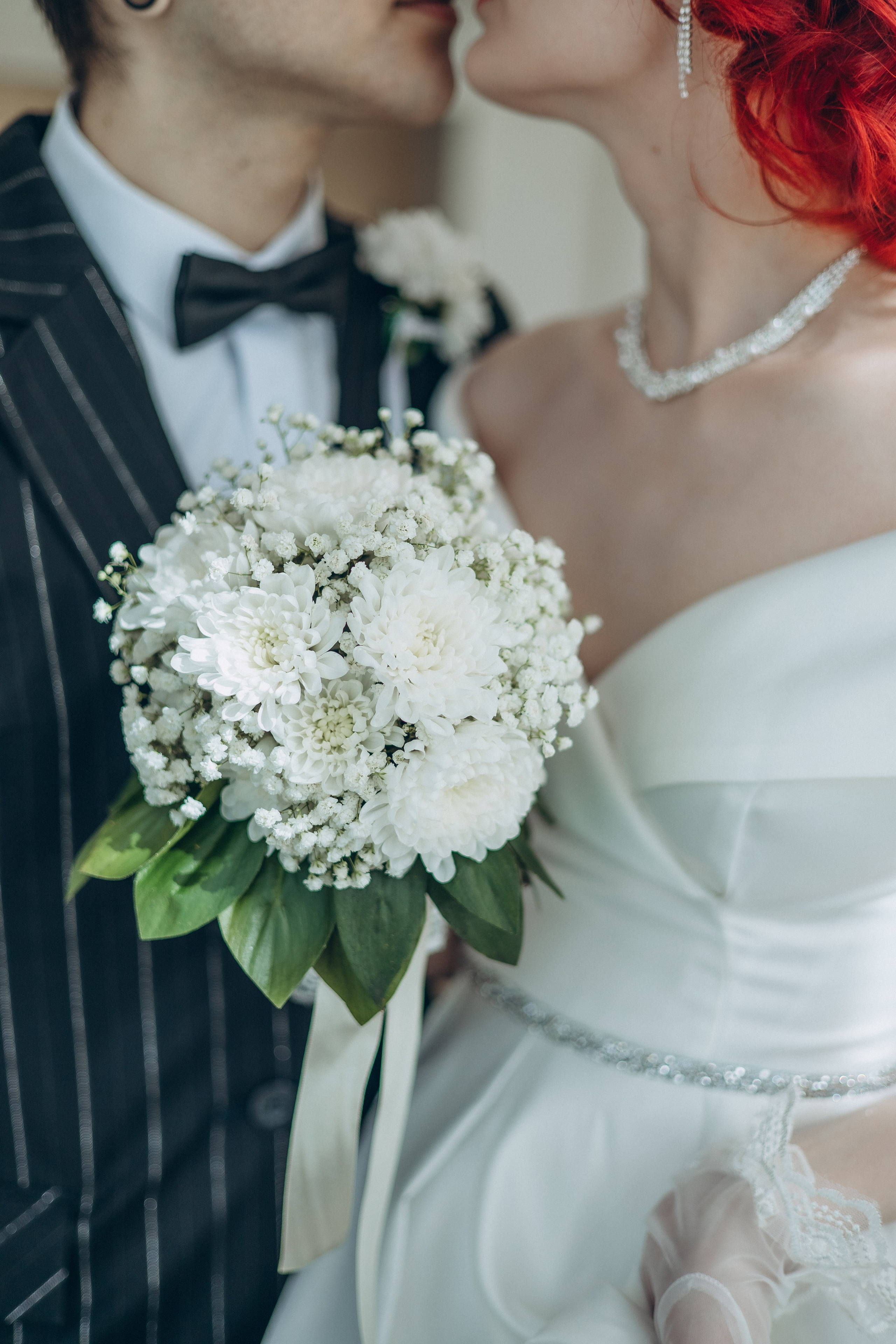 Свадебная фотосессия в загс. Семейный, детский, женский фотограф в Новосибирске Оля Борисова