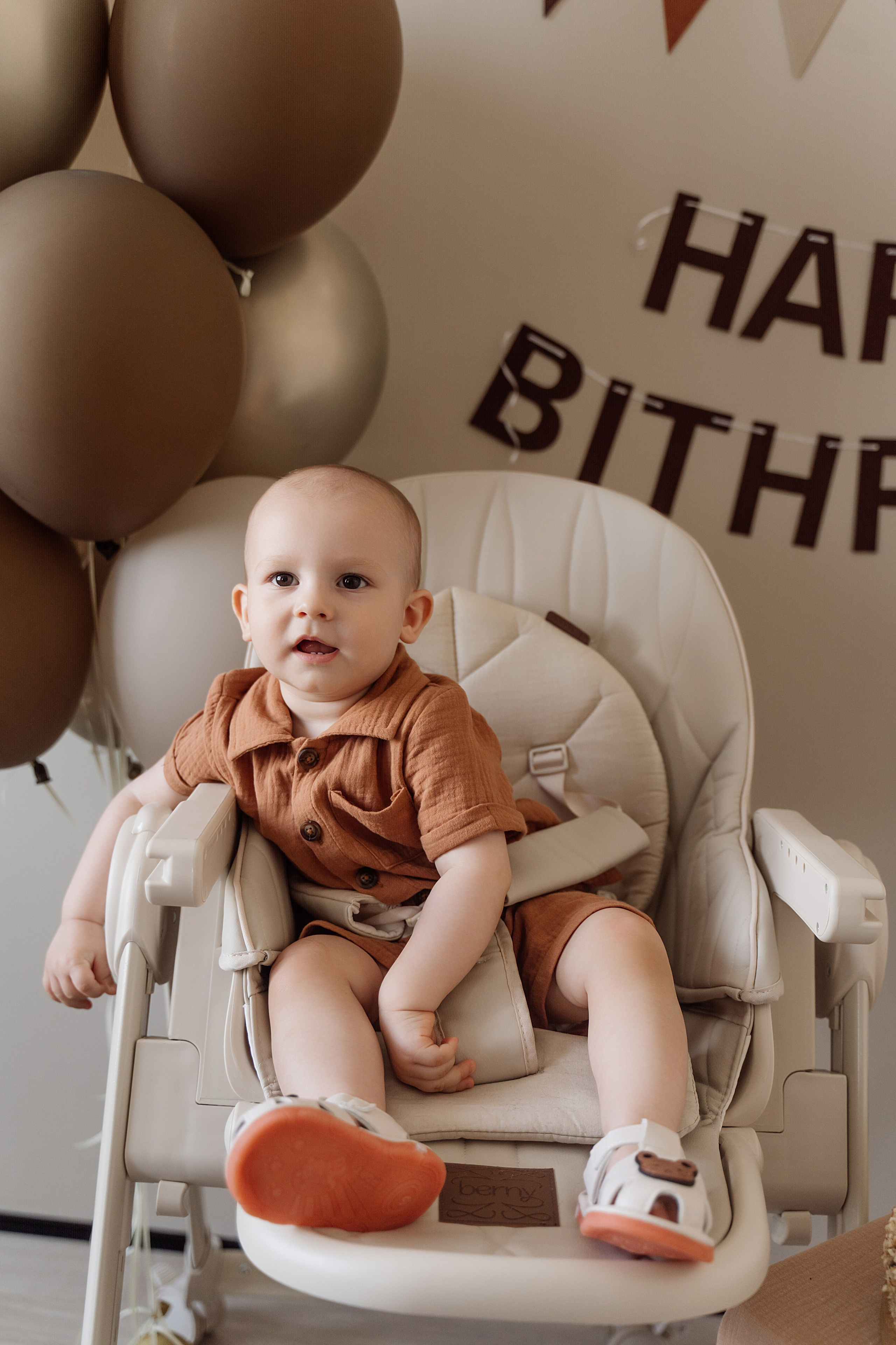 1 годик Русланчику (снимли дома). Свадебный фотограф