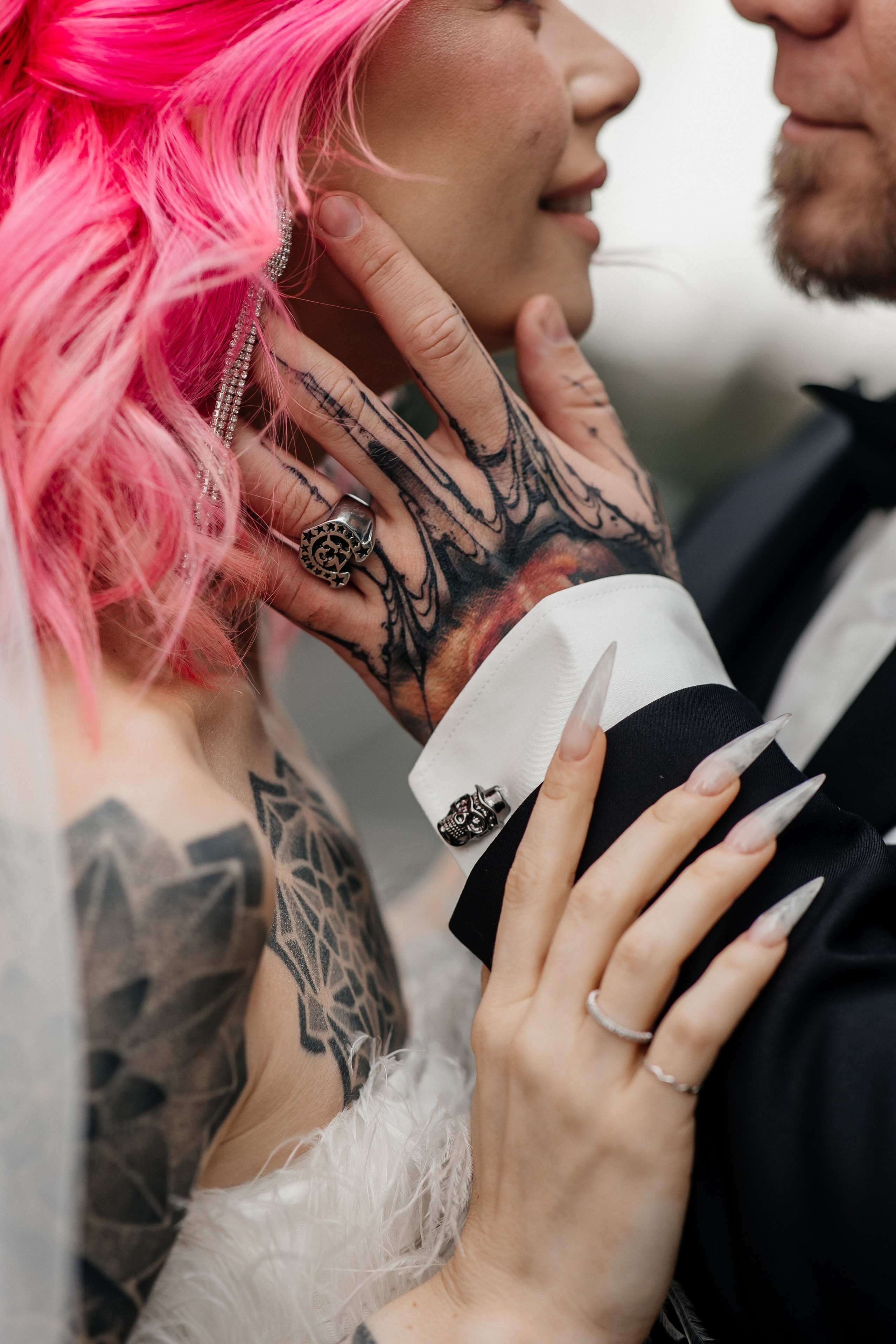 Саша и Таня 2024. Свадебный и портретный фотограф Алина Иванова. Екатеринбург-Москва