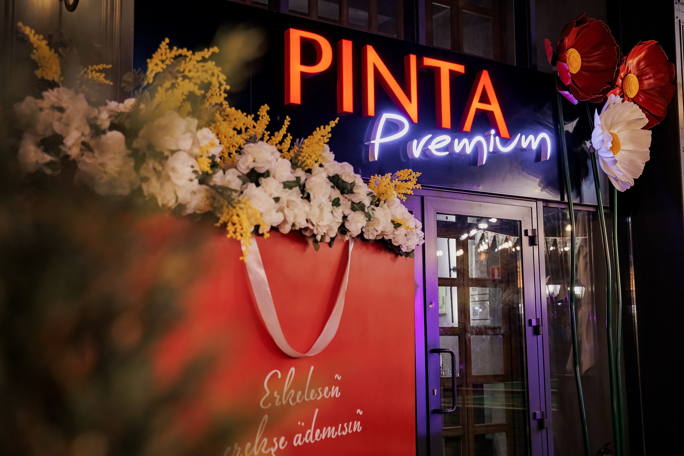 8 марта-PINTA Premium. Репортажный фотограф в Алматы Каюпов Сержан