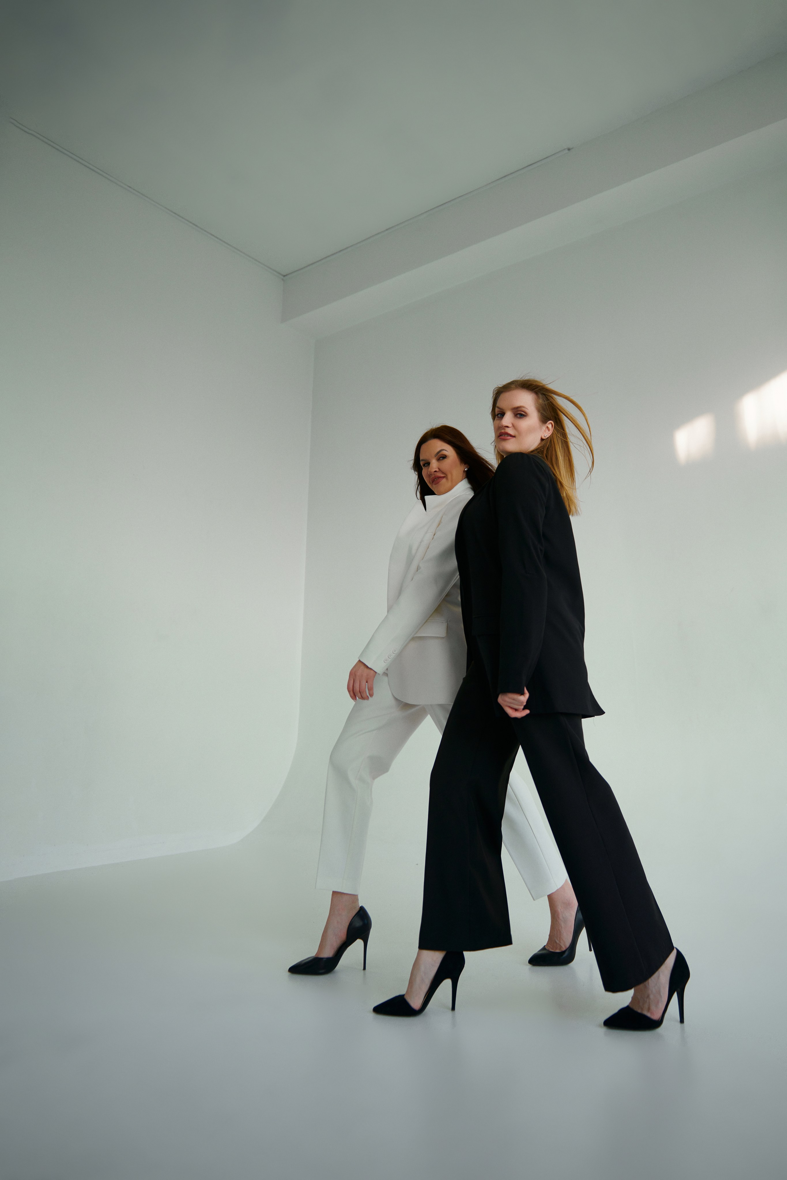 Аня и Таня. Фотограф-визажист в Красноярске Алина Духновская