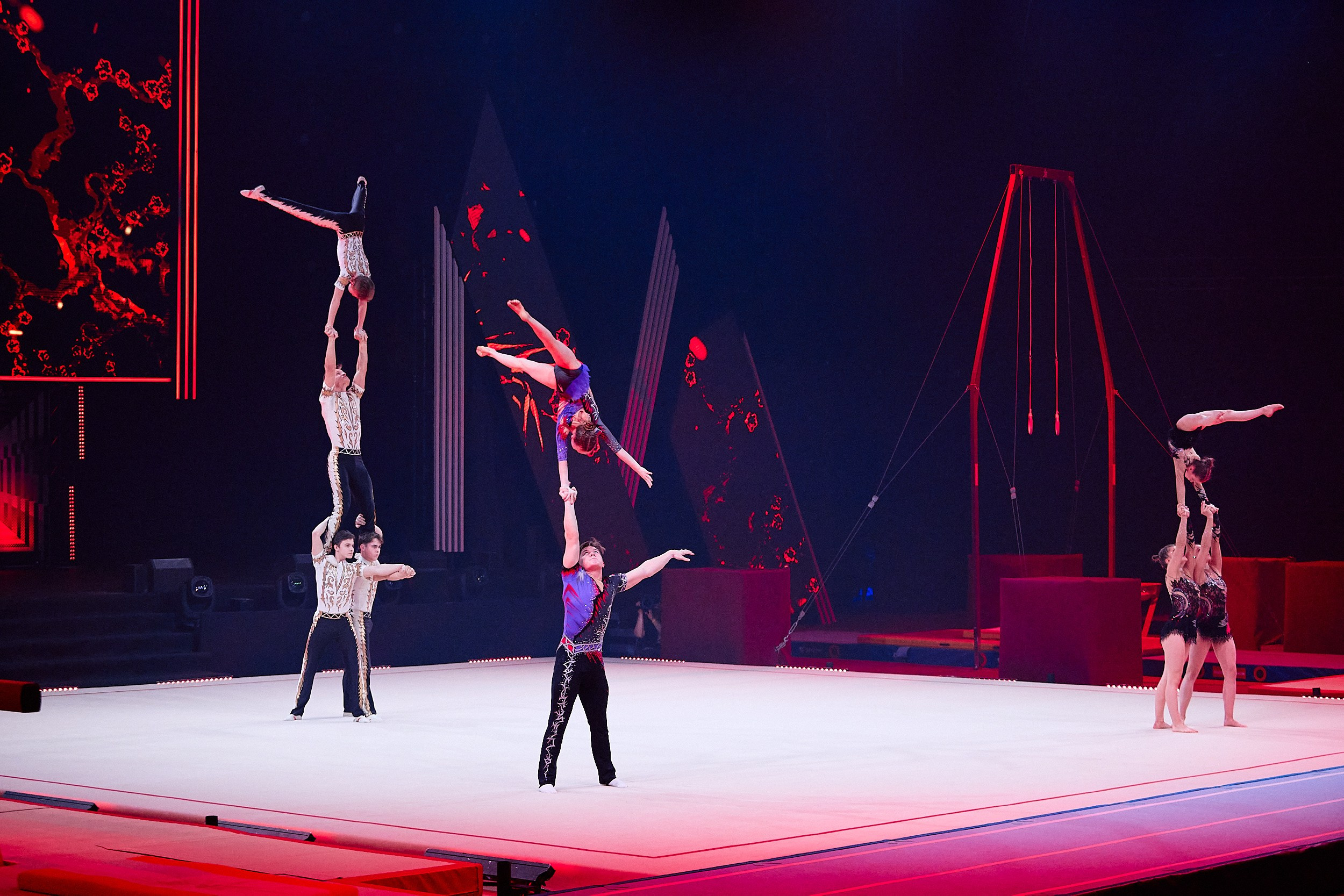 Шоу Светланы Хоркиной «Восхождение». Алексей Соколов. Фотограф. Санкт-Петербург