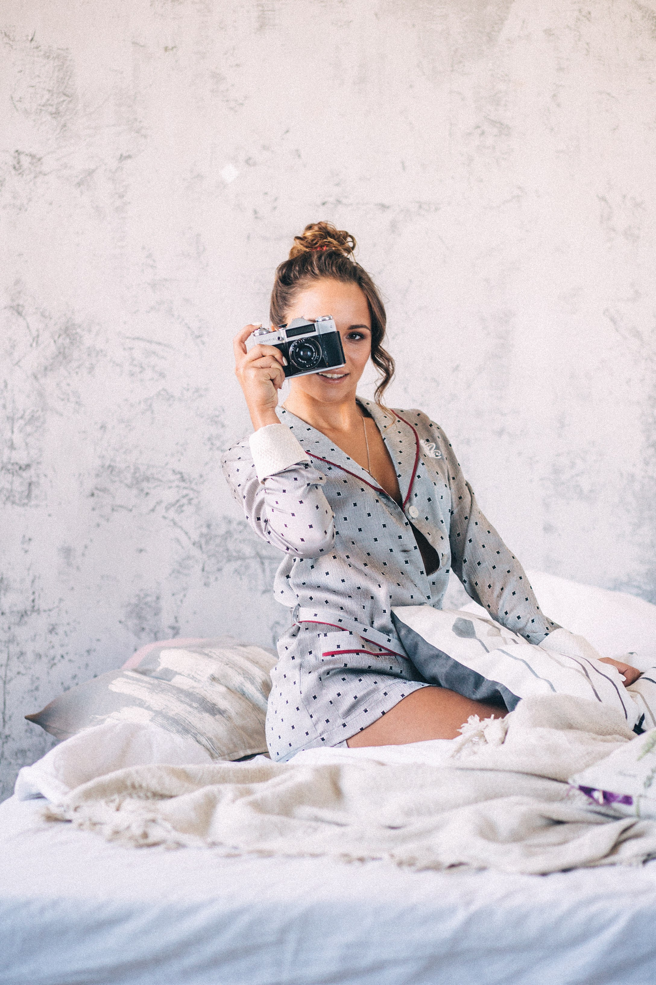 Профессиональная студийная фотосессия для корпоративных клиентов