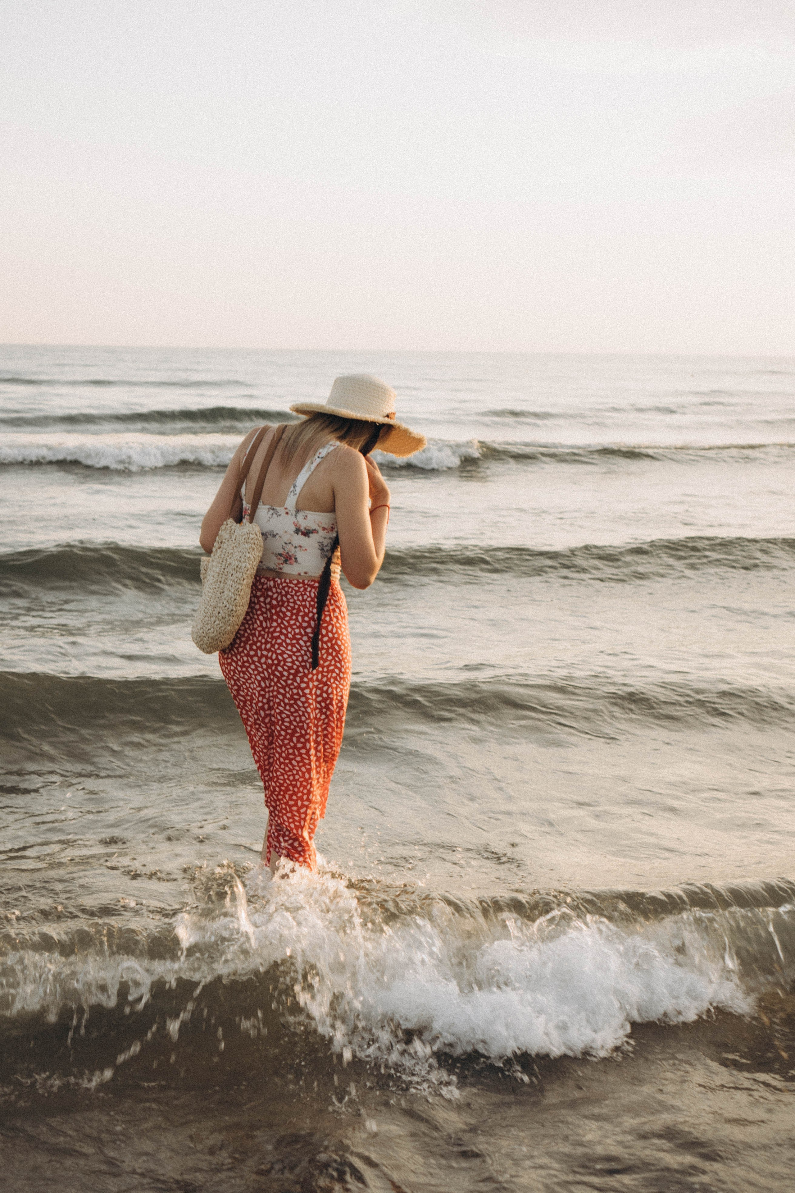 Июльский вечер на берегу черного моря. Профессиональный фотограф, Санкт-Петербург — Виктория Богомолова