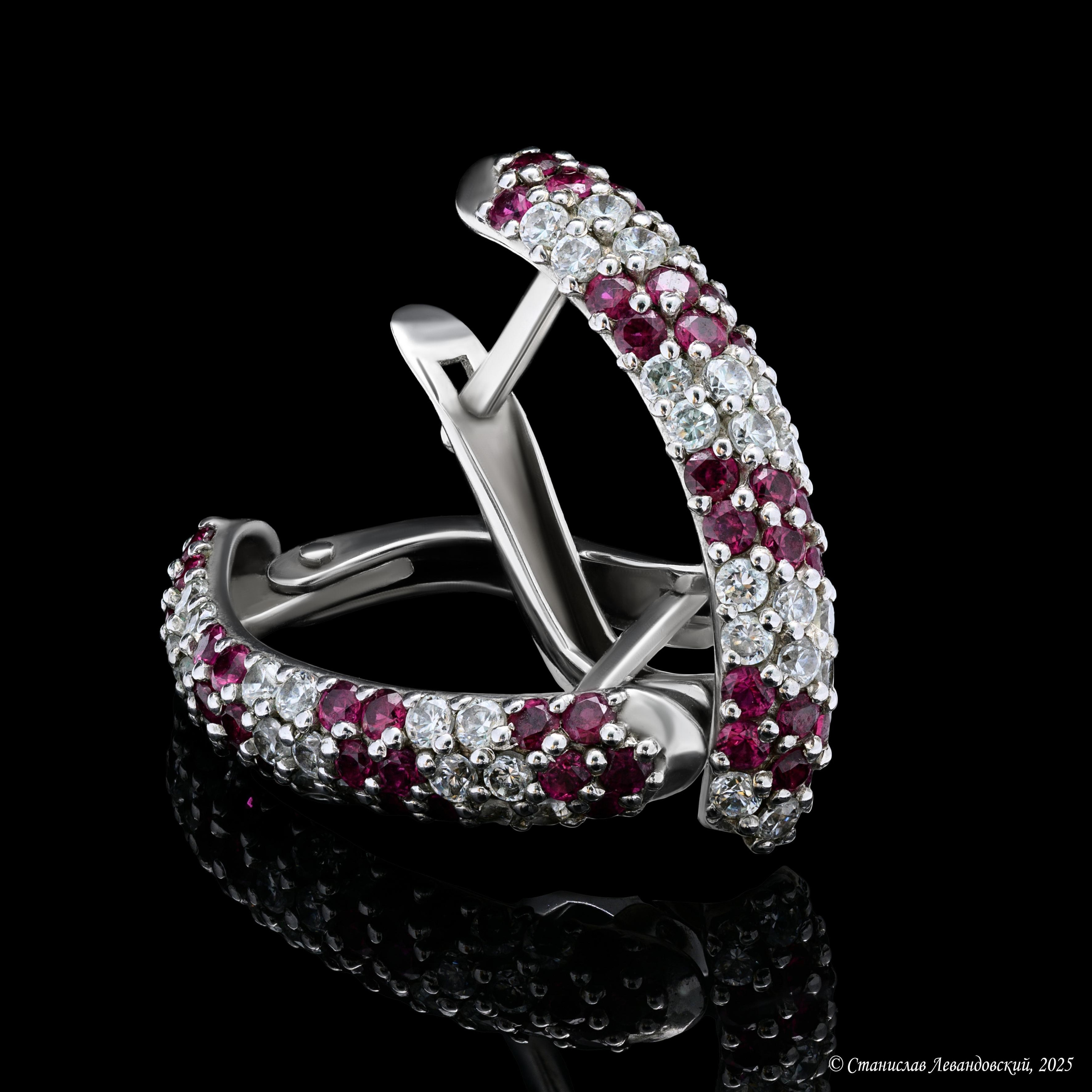 Предметы с глянцевой поверхностью. Предметный фотограф в Москве Станислав Левандовский