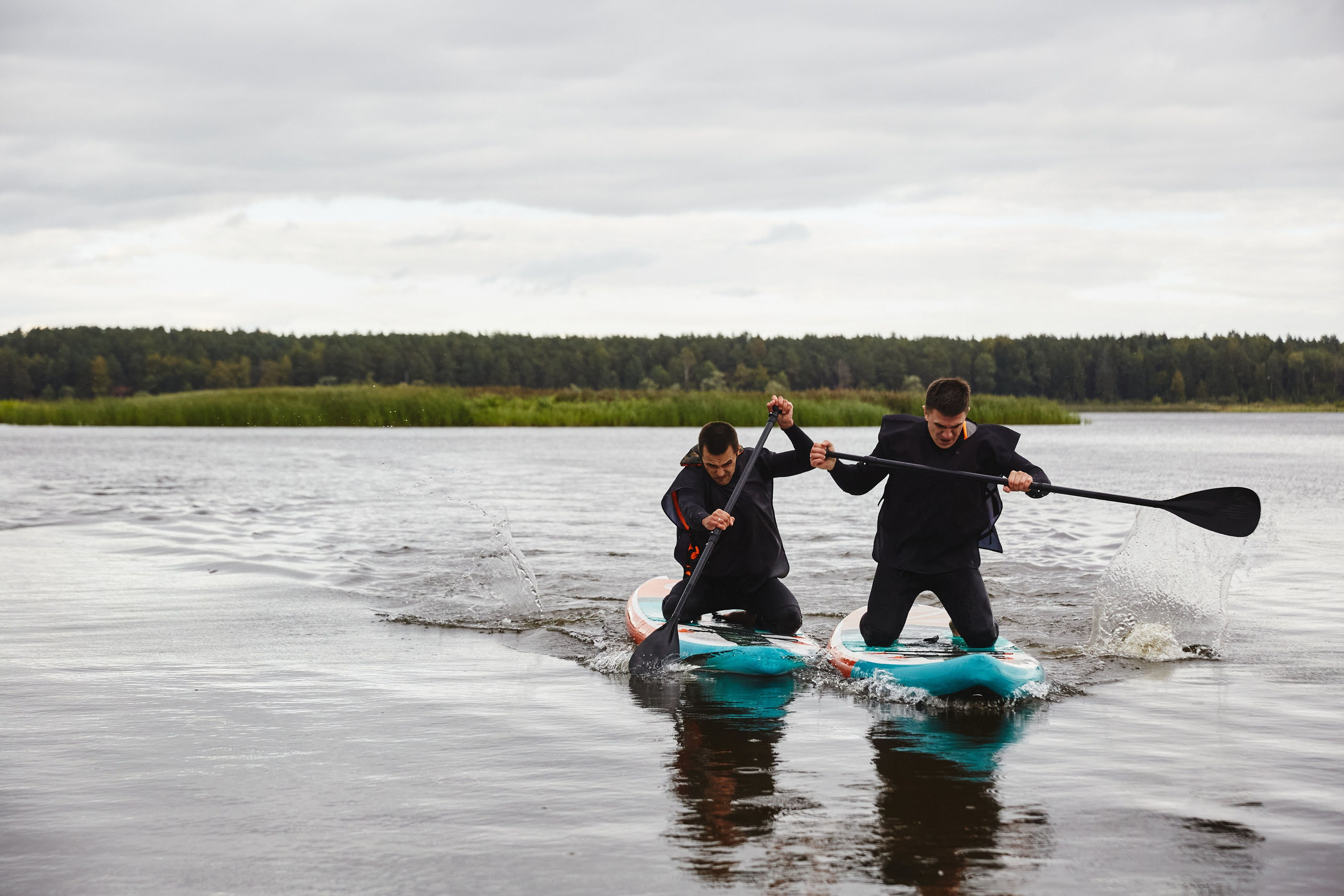 Фотограф на тимбилдинг: спортивное командообразование за городом. КонТайм: профессиональная съемка для организаций