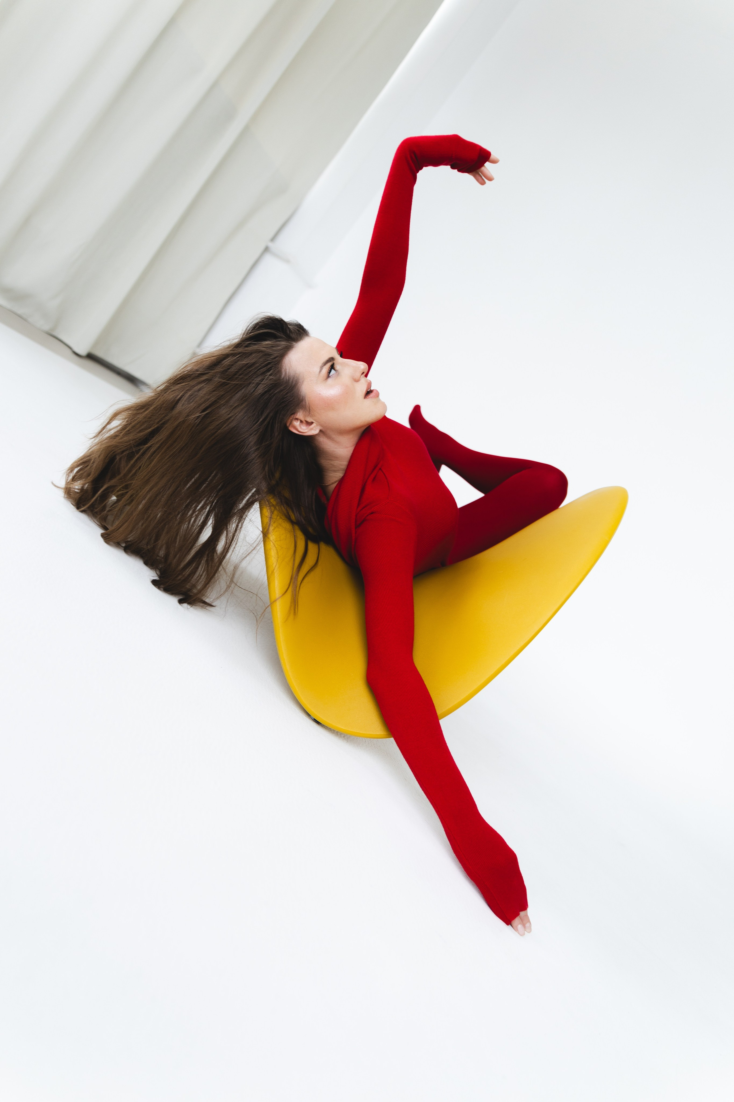 Mini. KRIS KRUPINNIKOVA