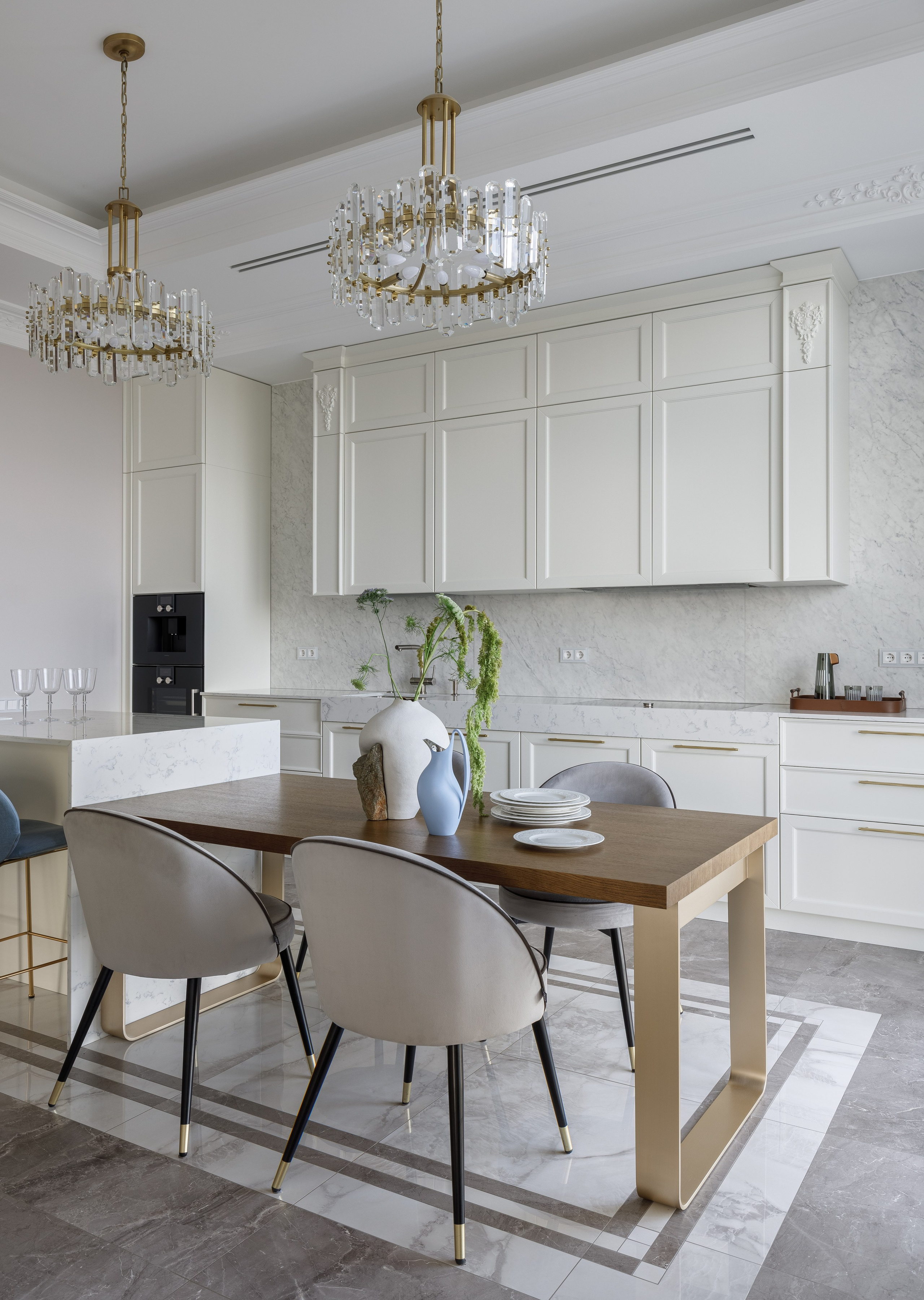 красивая кухня дизайнер интерьера москва