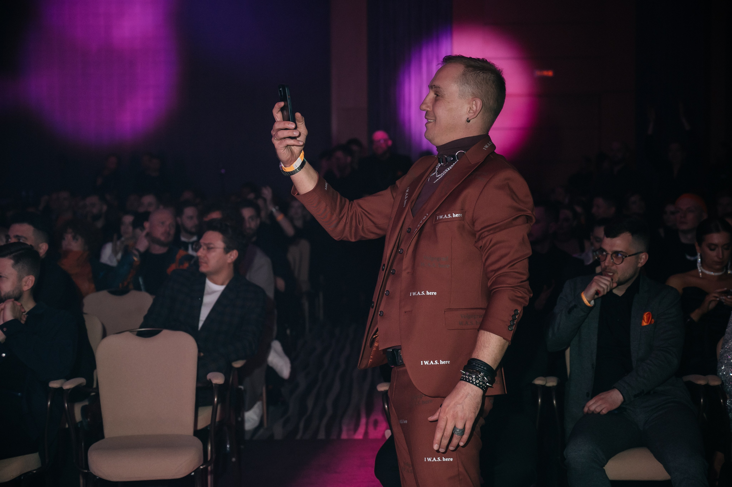 Репортажный фотограф на корпоратив и другие мероприятия. Свадебный и семейный фотограф в Краснодаре Марина Стёпа