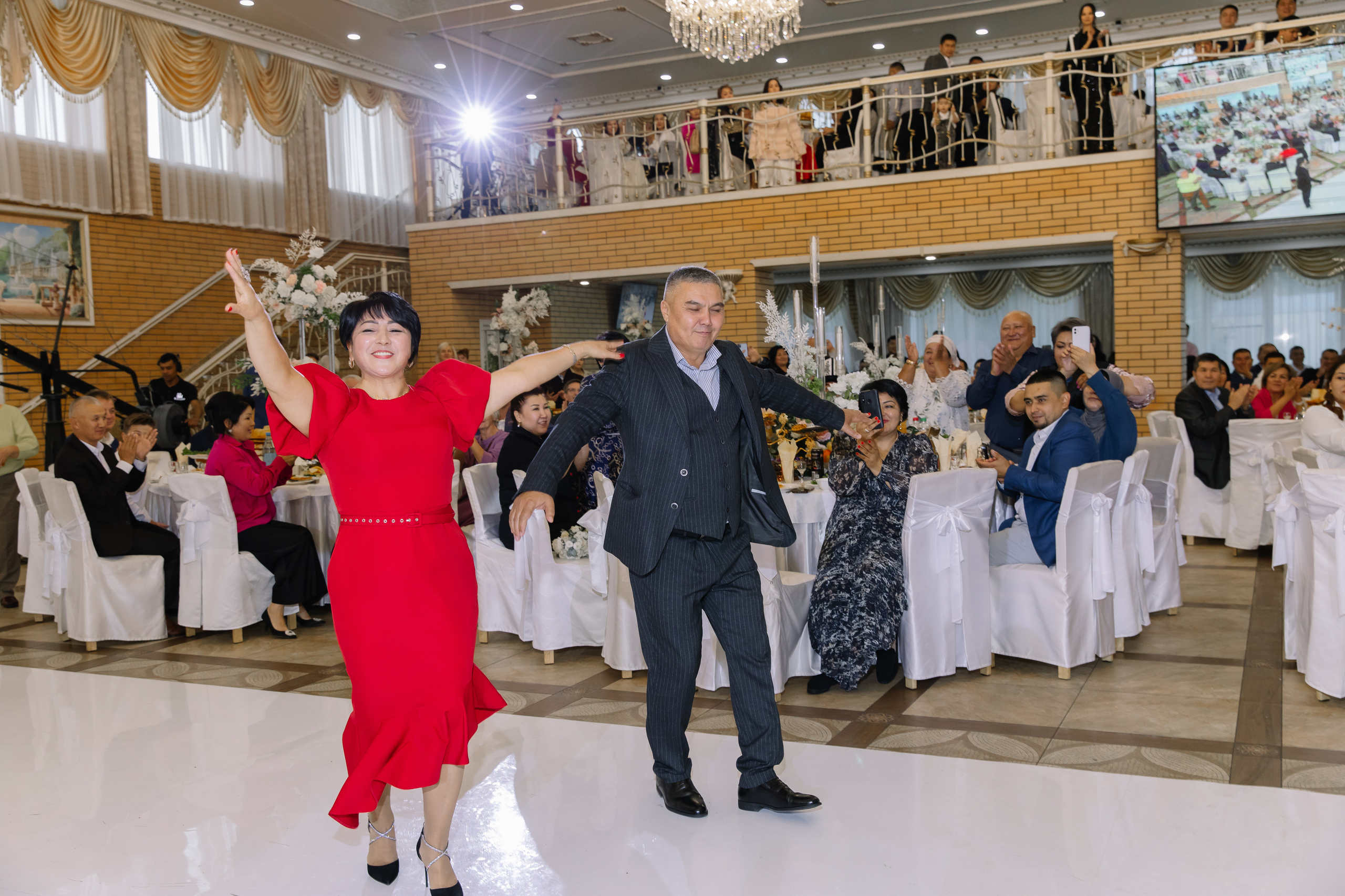 Свадьба Киргизская Арген & Дарья. Свадебный фотограф в Новосибирске Лидия Александровна