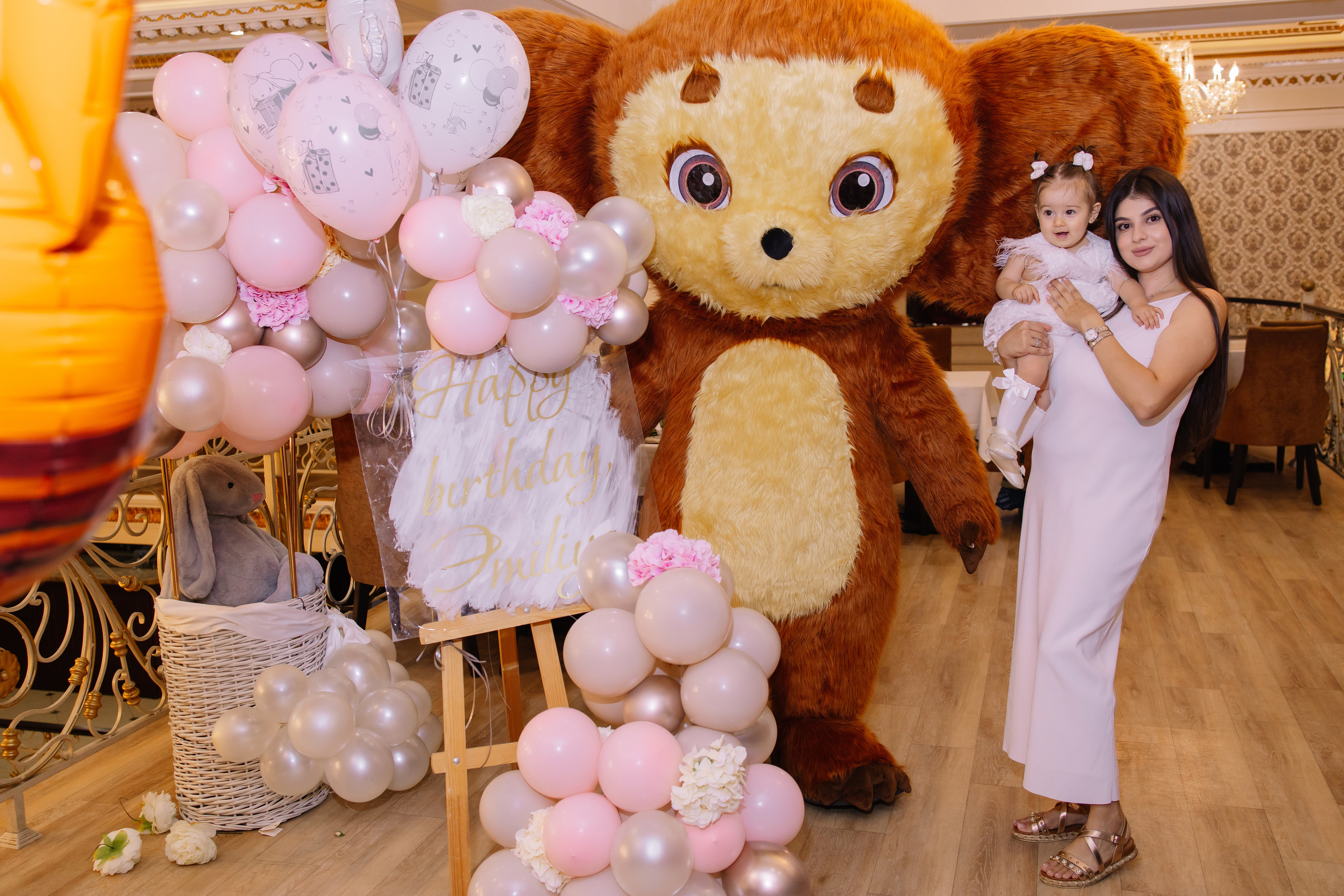 1 годик Эмилии. Свадебный фотограф в Новосибирске Лидия Александровна