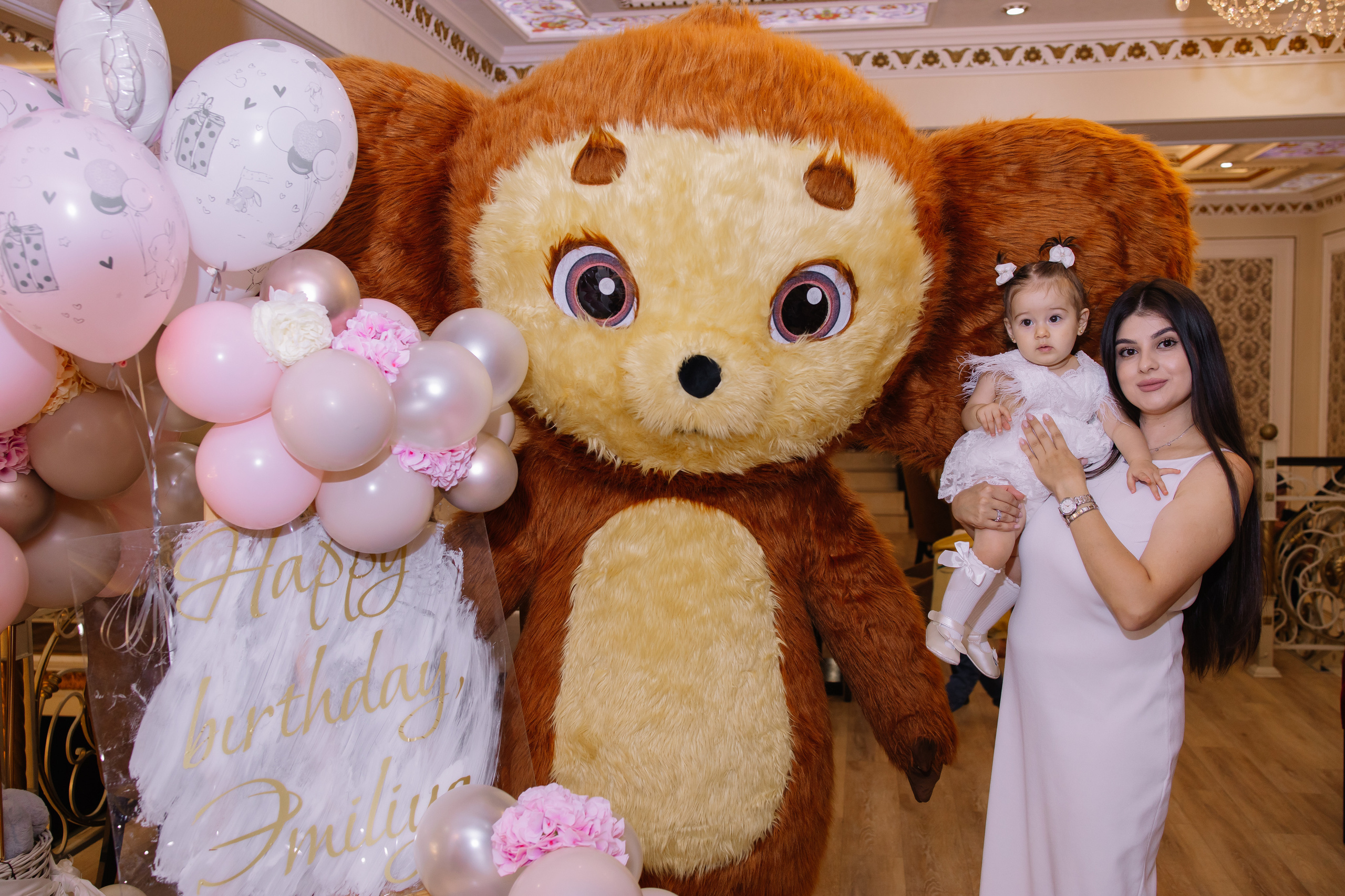 1 годик Эмилии. Свадебный фотограф в Новосибирске Лидия Александровна