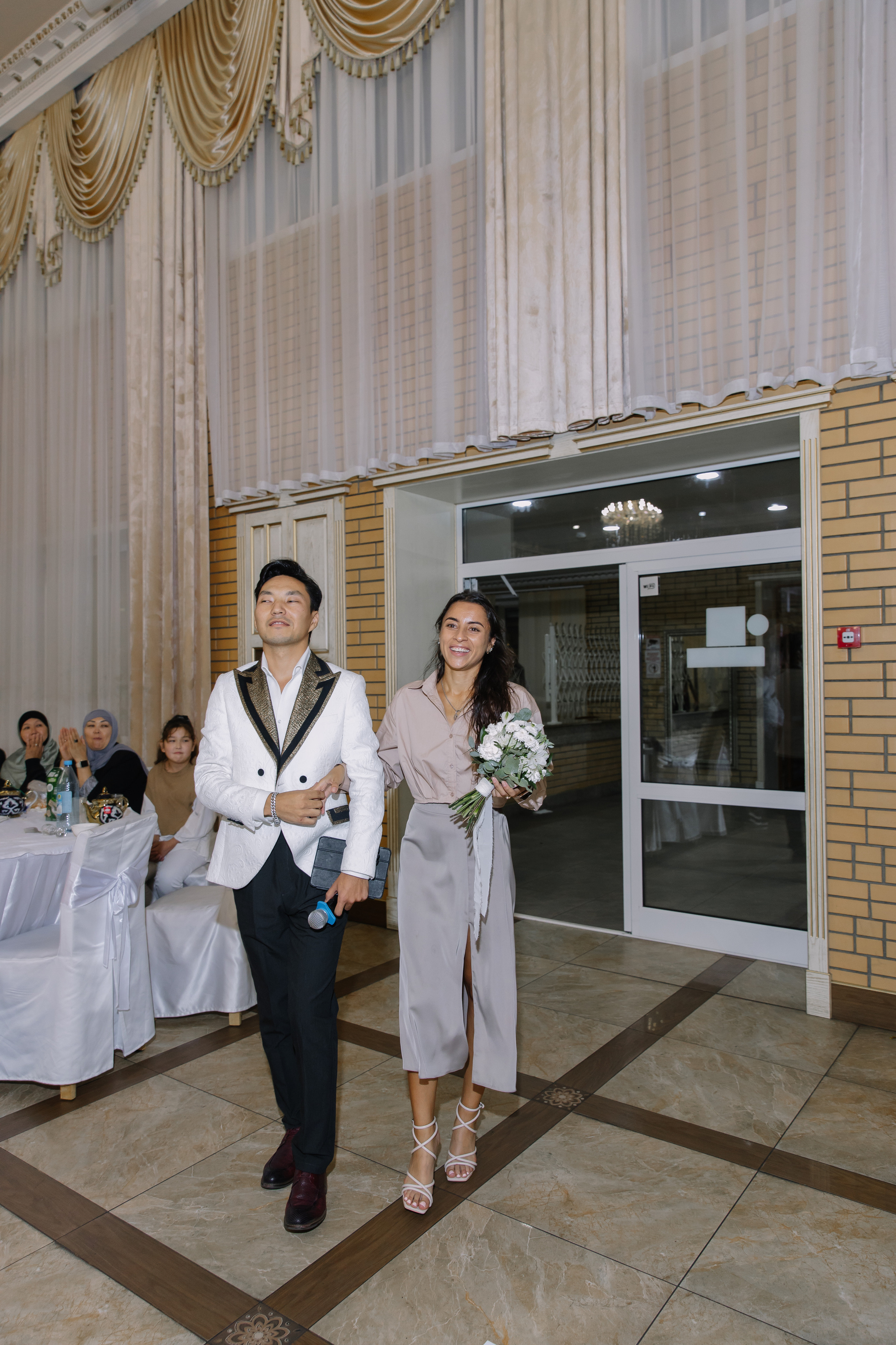 Свадьба Киргизская Арген & Дарья. Свадебный фотограф в Новосибирске Лидия Александровна