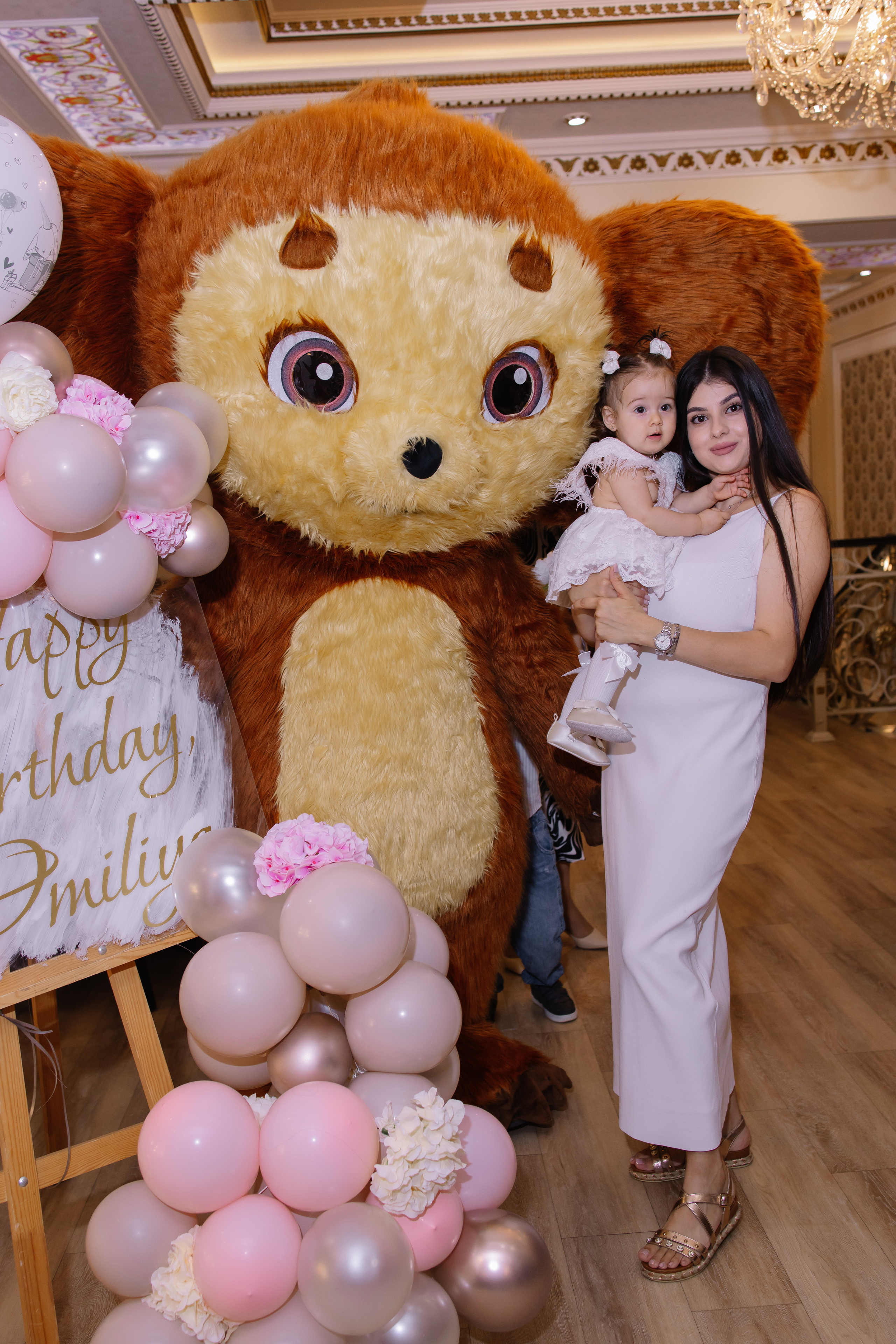 1 годик Эмилии. Свадебный фотограф в Новосибирске Лидия Александровна