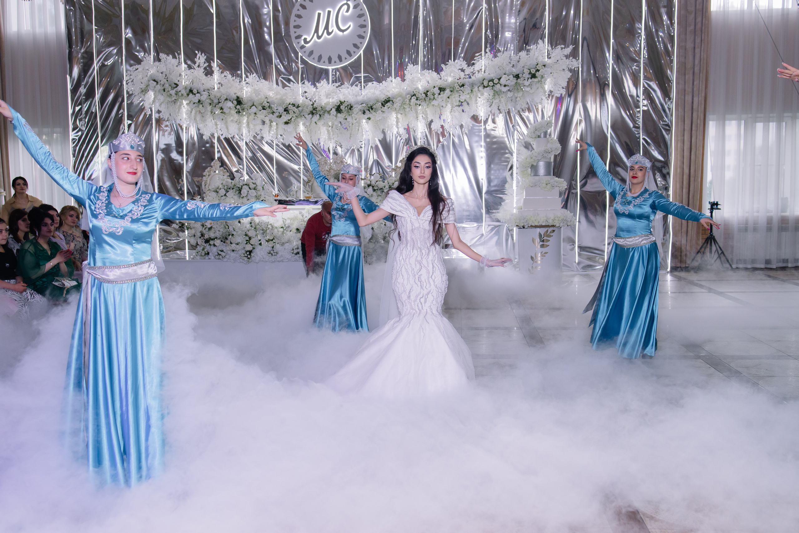 Свадьба Мурад & Сусанна. Свадебный фотограф в Новосибирске Лидия Александровна