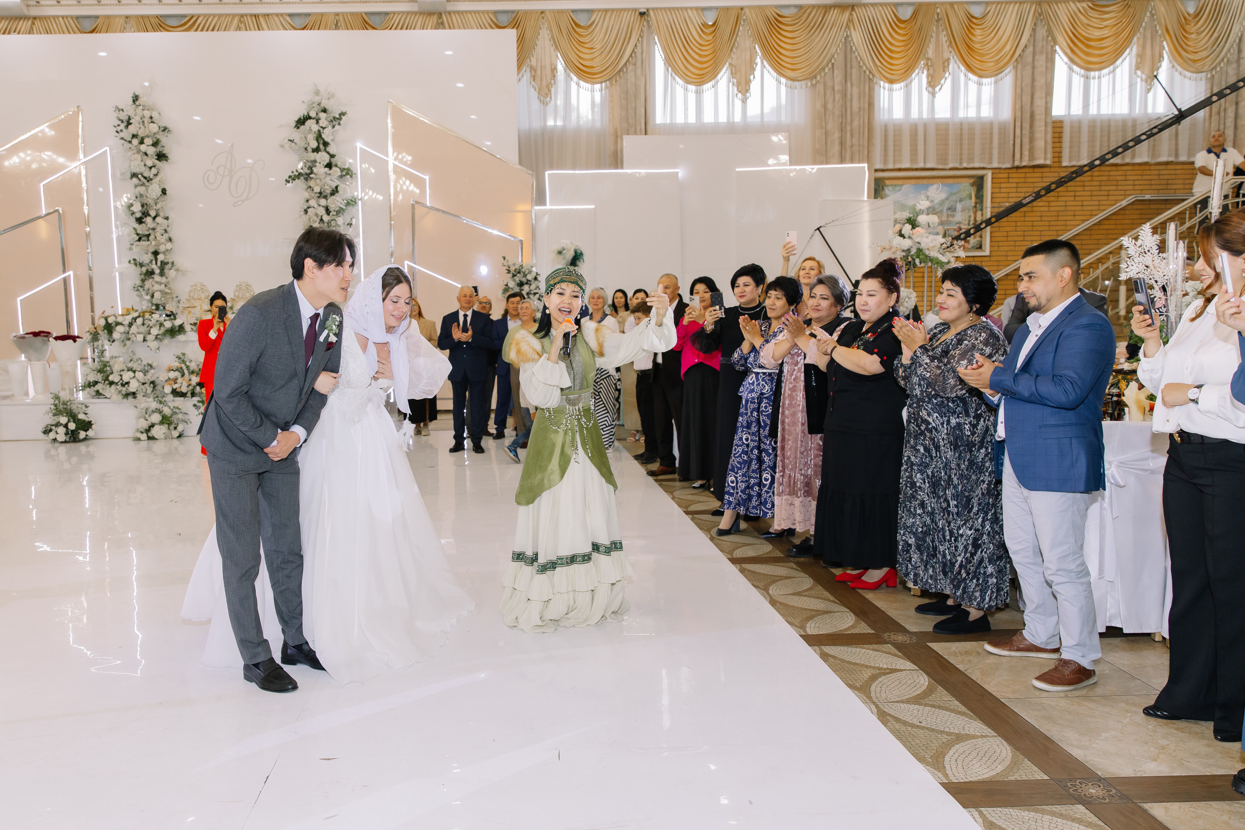 Свадьба Киргизская Арген & Дарья. Свадебный фотограф в Новосибирске Лидия Александровна