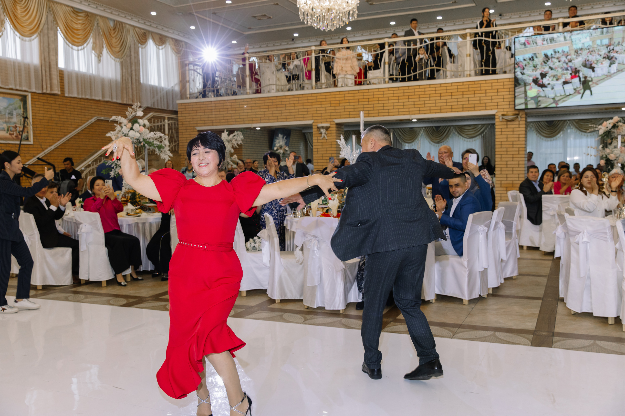 Свадьба Киргизская Арген & Дарья. Свадебный фотограф в Новосибирске Лидия Александровна