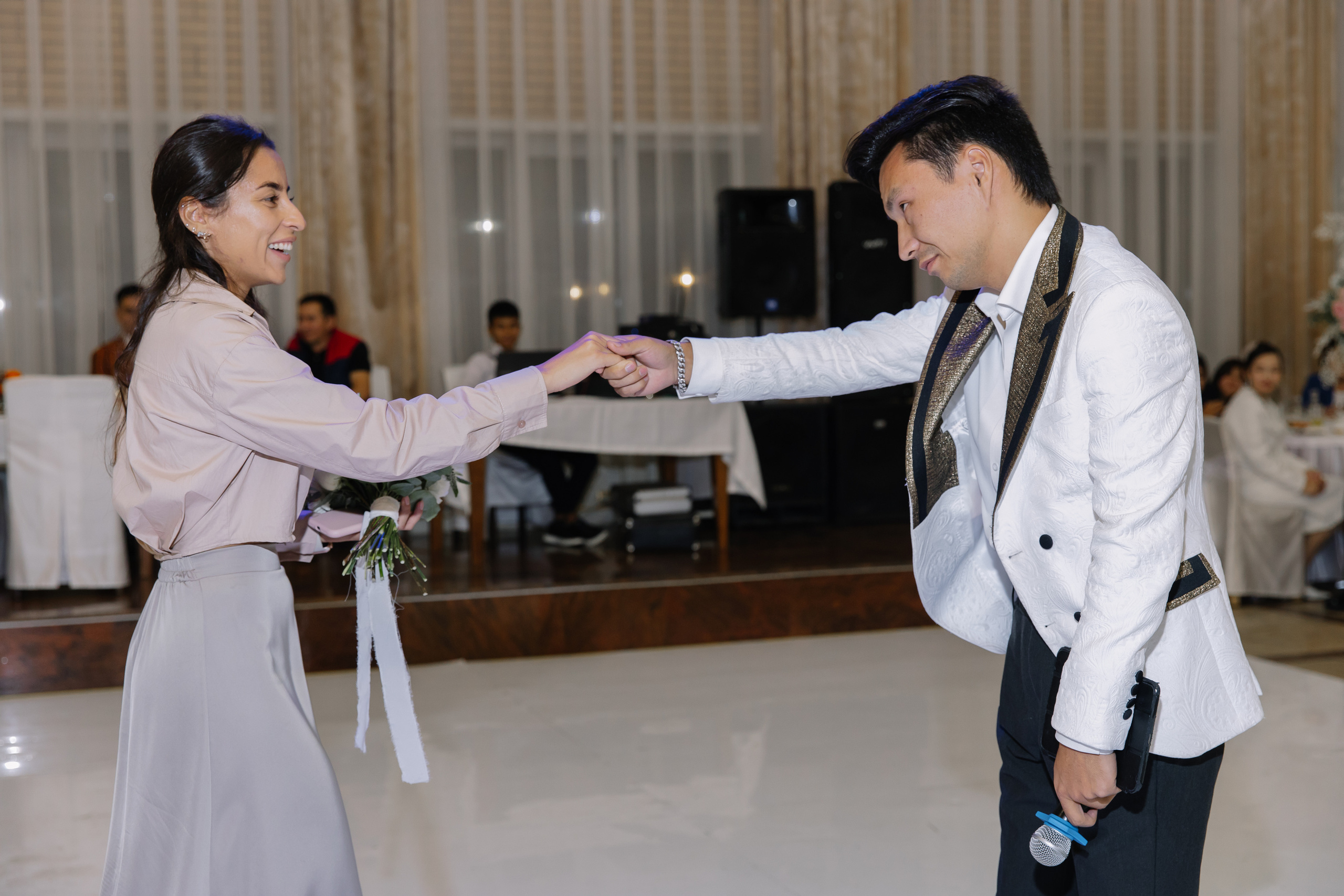 Свадьба Киргизская Арген & Дарья. Свадебный фотограф в Новосибирске Лидия Александровна