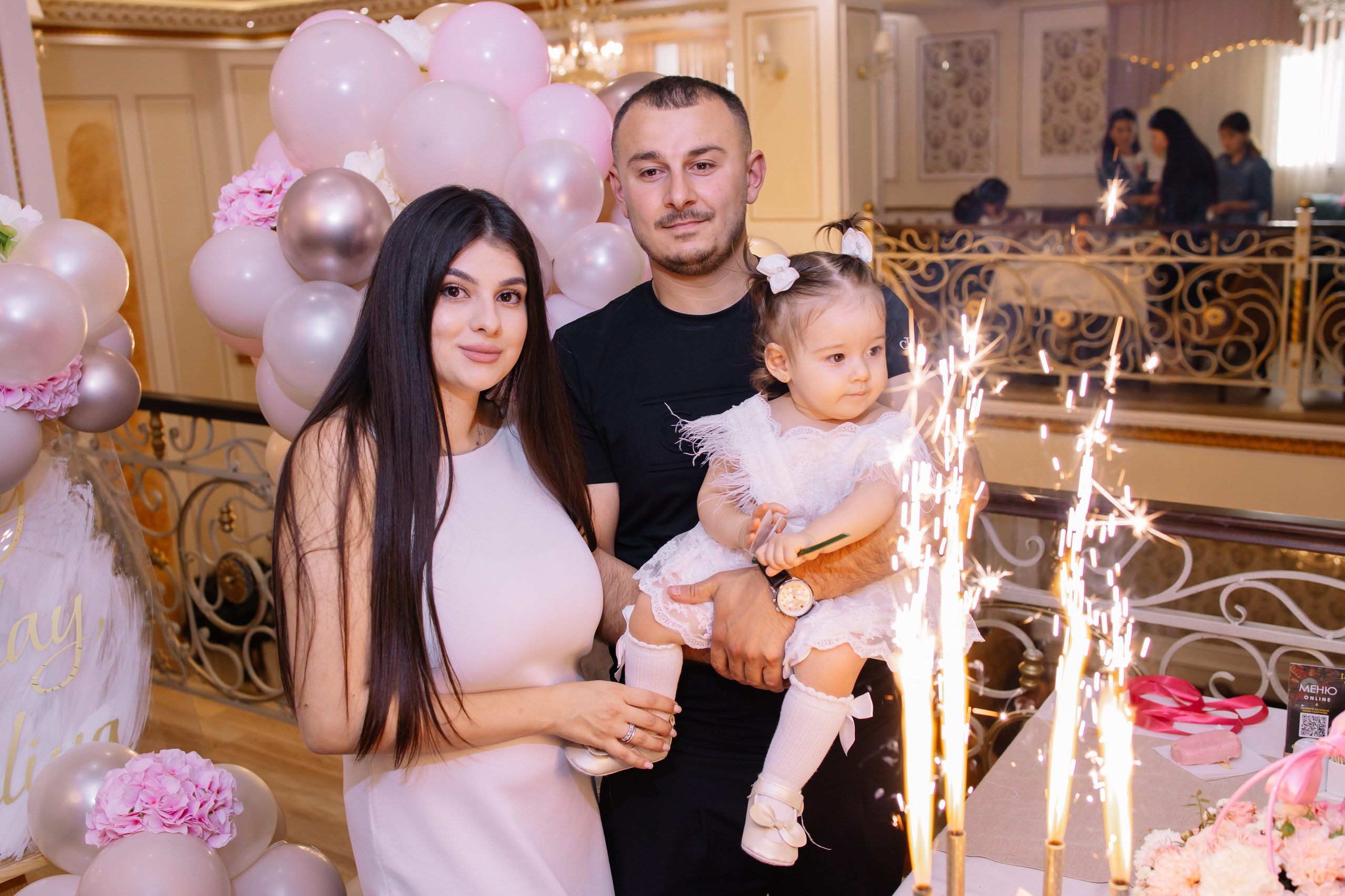 1 годик Эмилии. Свадебный фотограф в Новосибирске Лидия Александровна