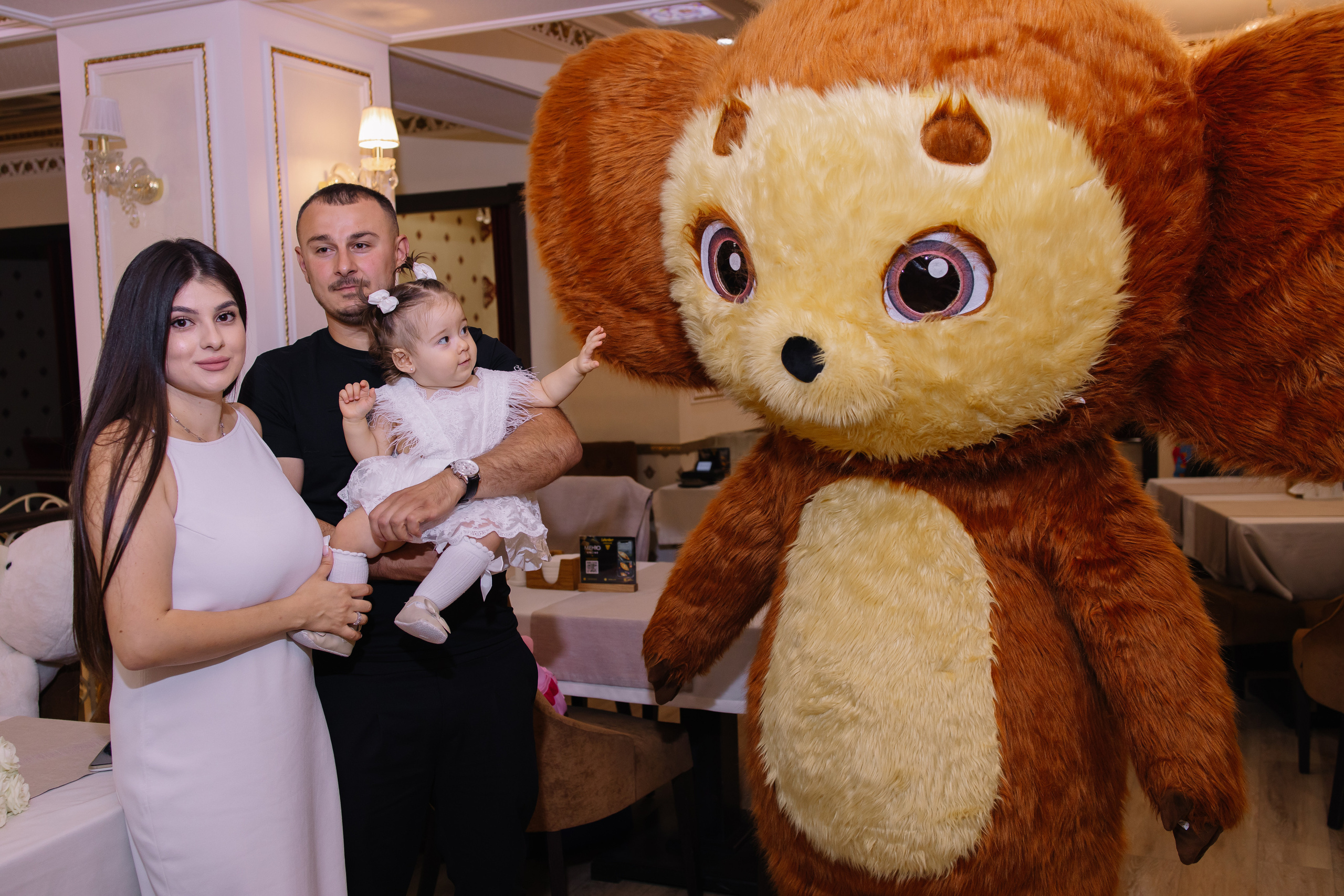 1 годик Эмилии. Свадебный фотограф в Новосибирске Лидия Александровна