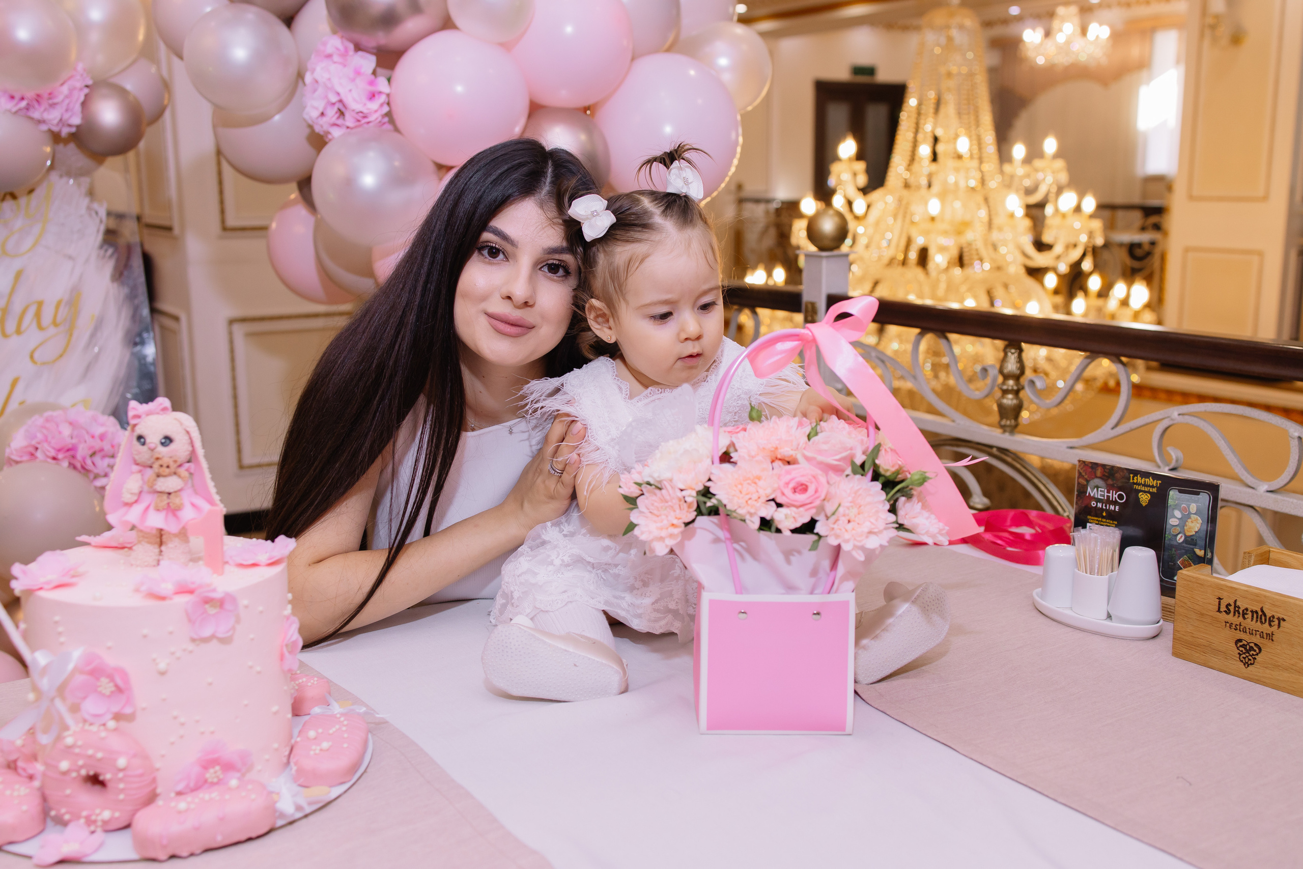 1 годик Эмилии. Свадебный фотограф в Новосибирске Лидия Александровна