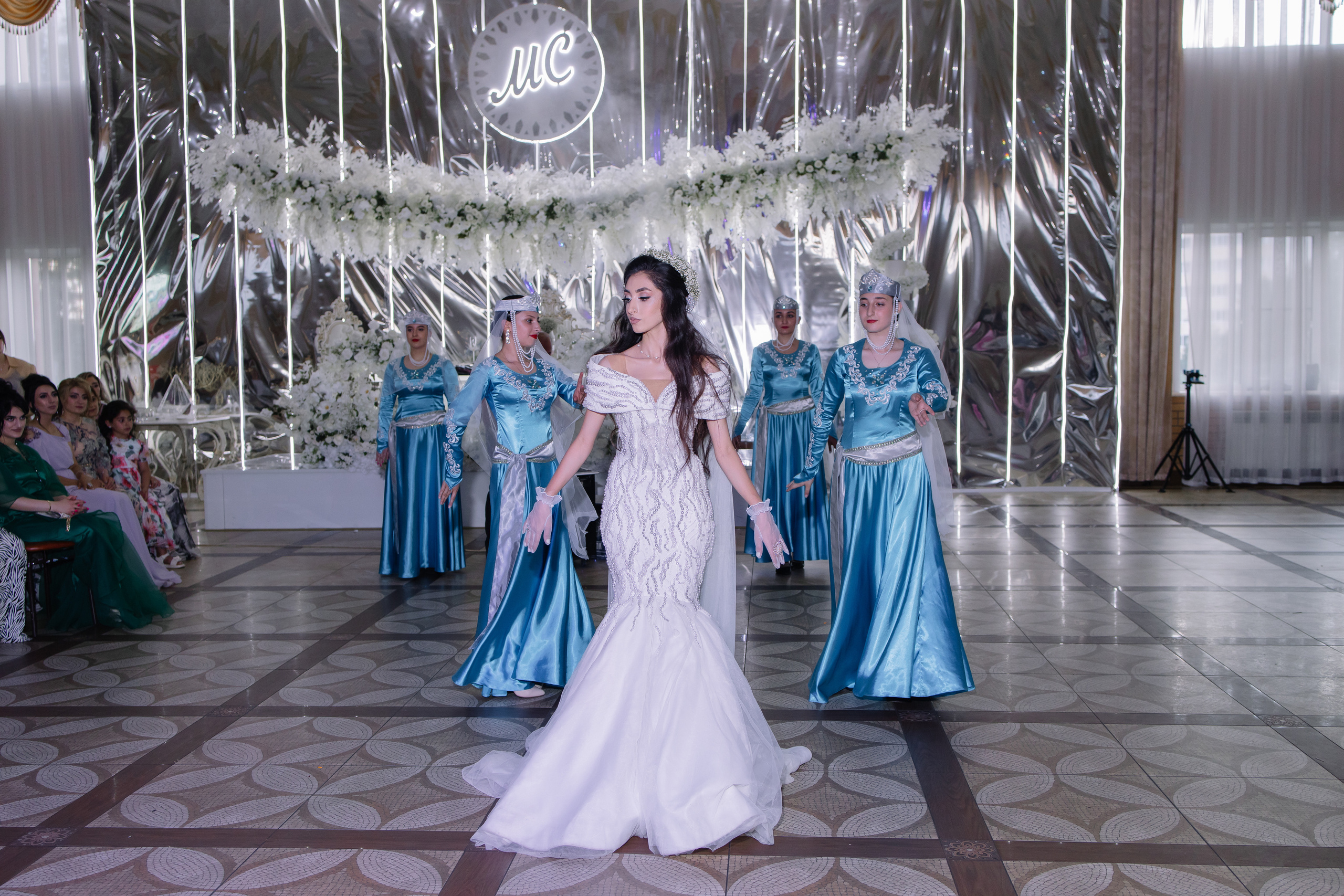 Свадьба Мурад & Сусанна. Свадебный фотограф в Новосибирске Лидия Александровна