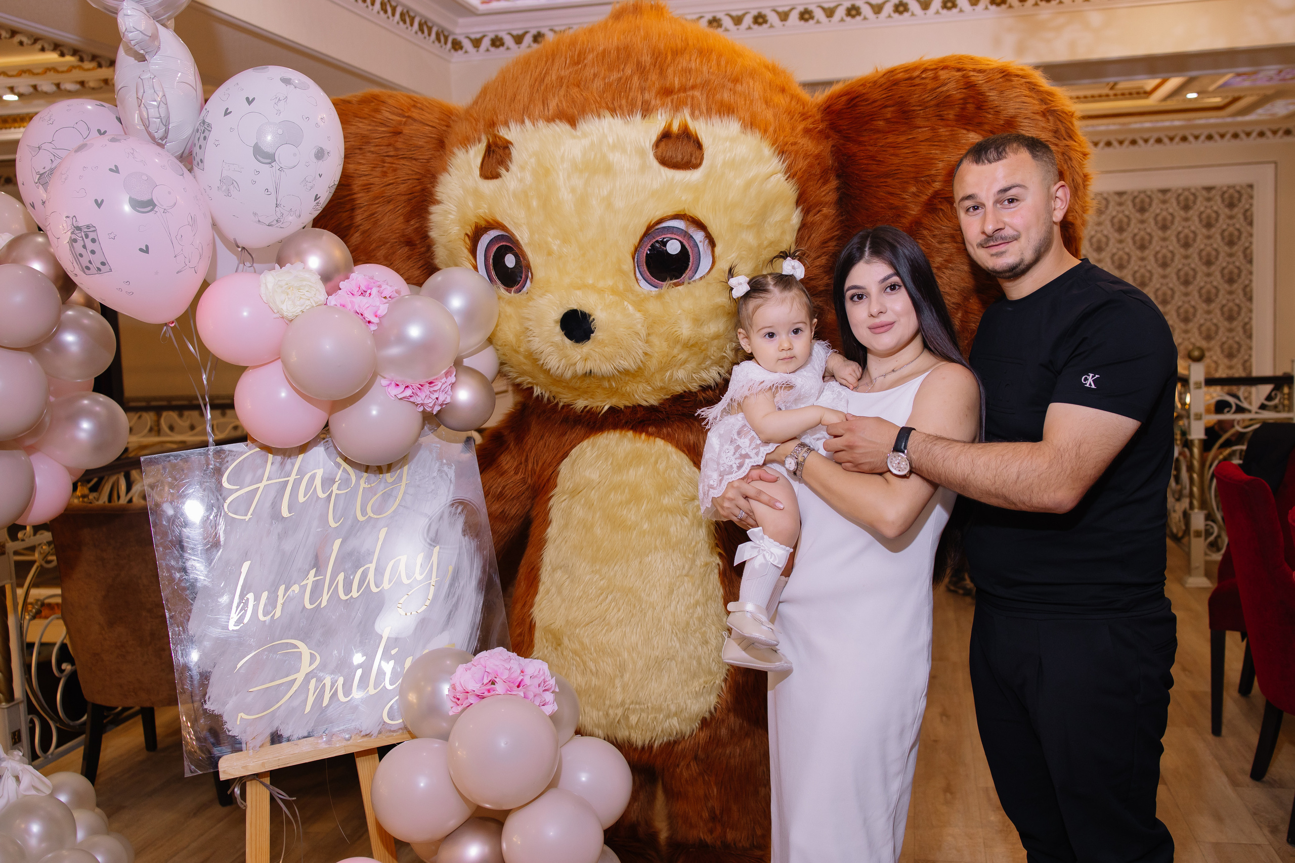 1 годик Эмилии. Свадебный фотограф в Новосибирске Лидия Александровна