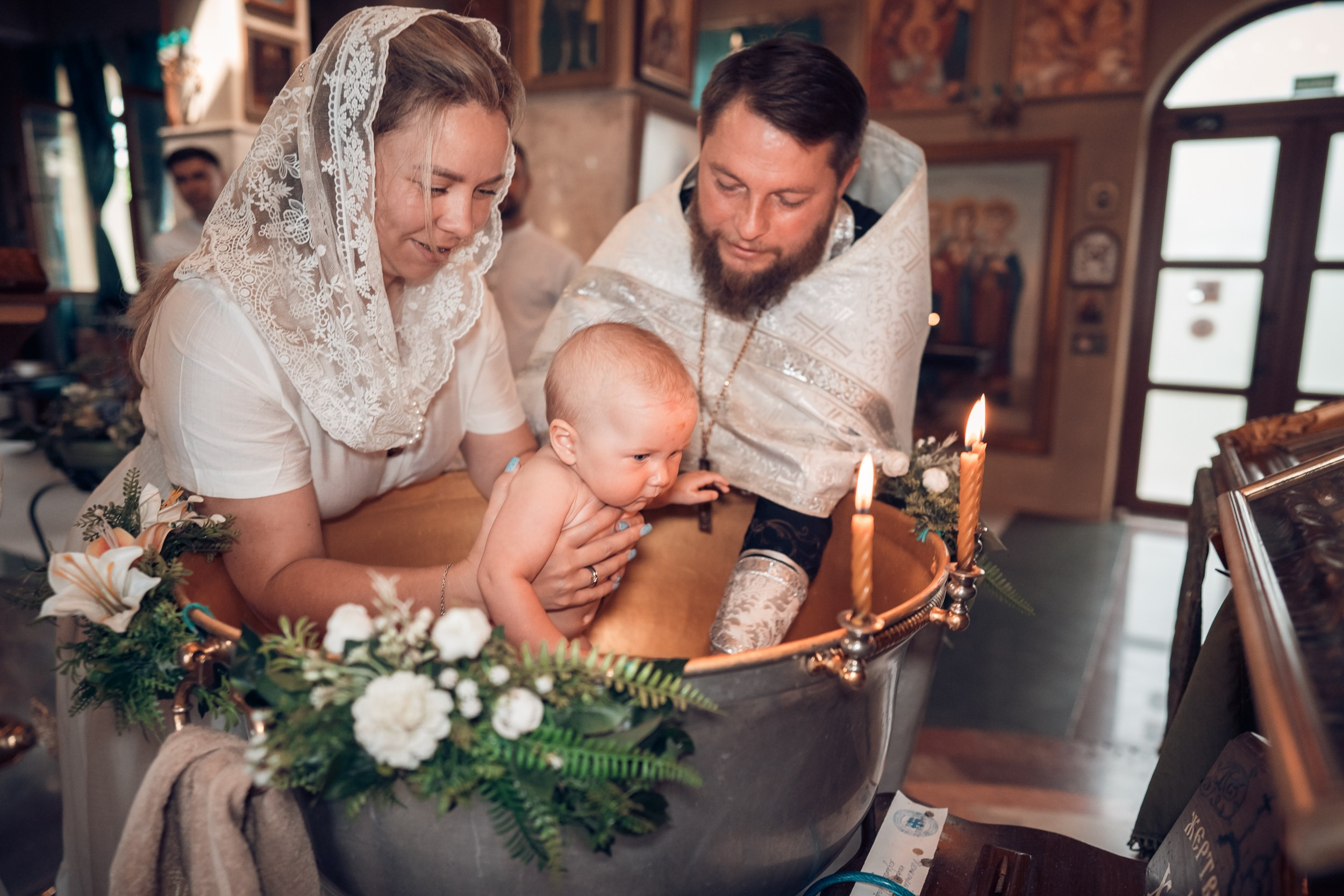 Крещение в храме Прп.Сергия Радонежского с. Орлиное. Церковный фотограф Севастополь