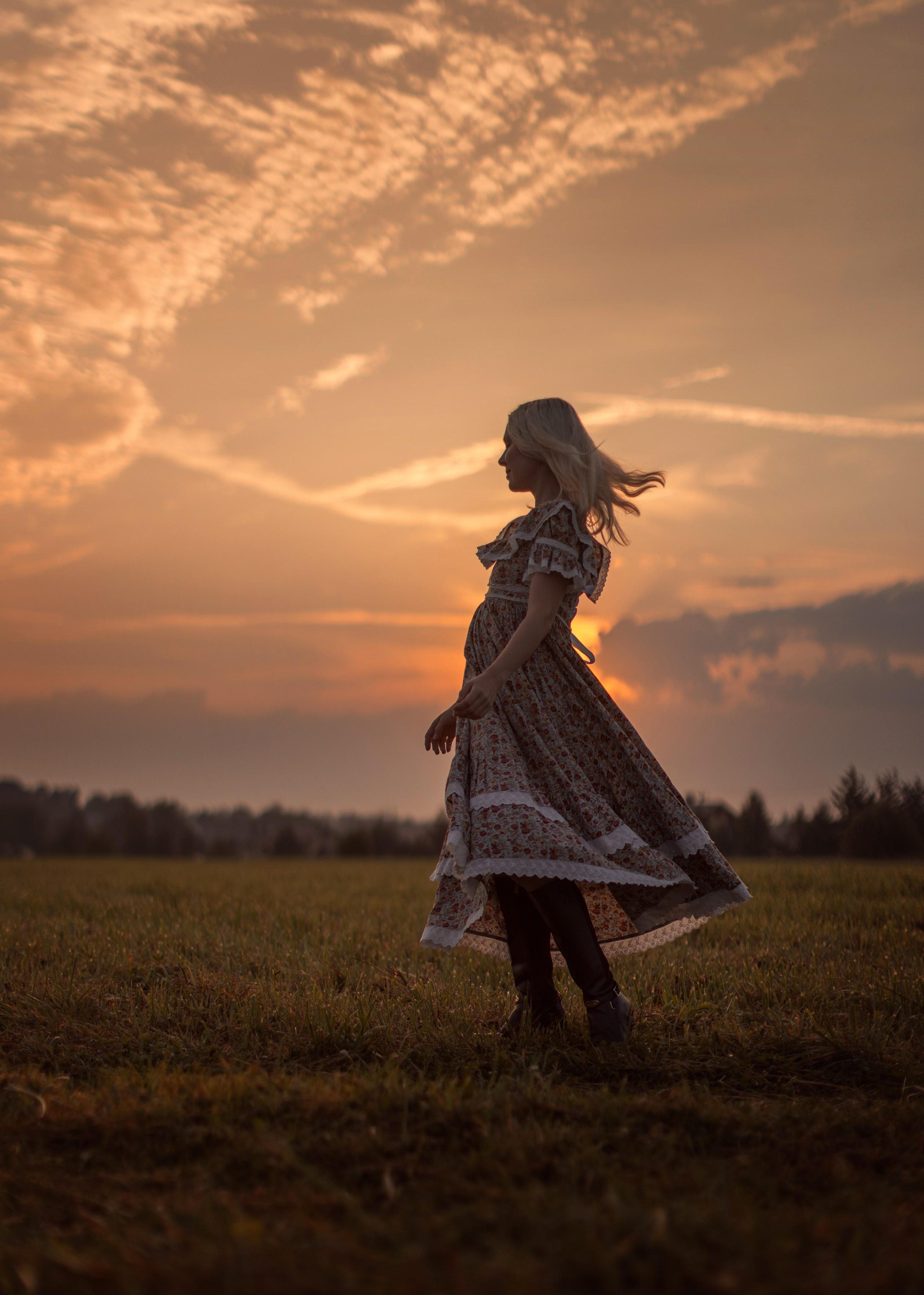 На рассвете. צלם ואמן ילדים ומשפחה
