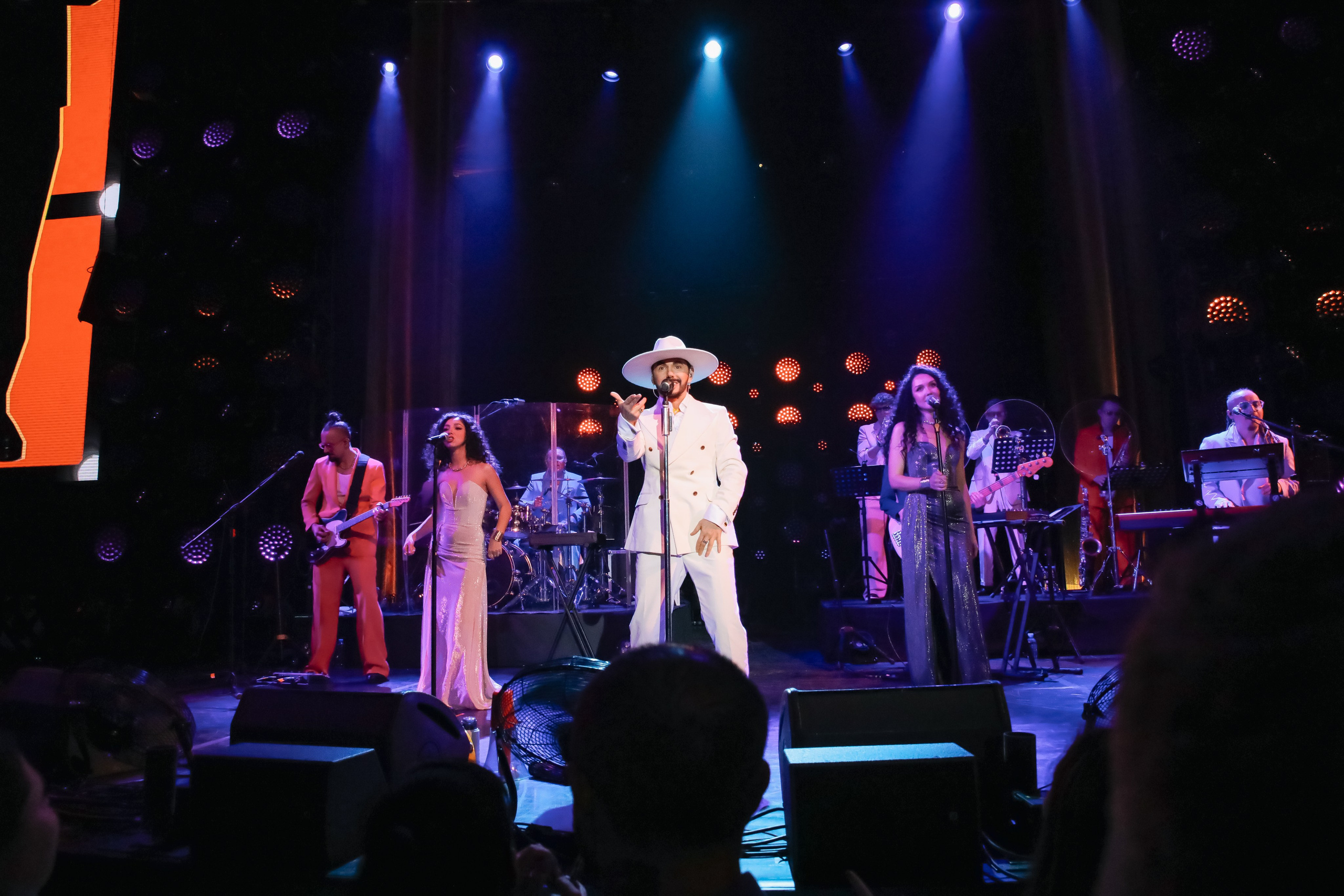 Тимур Родригез «Настроение Родригез» Vegas City Hall 30.11.24. Фотограф в Москве Яна Полосина