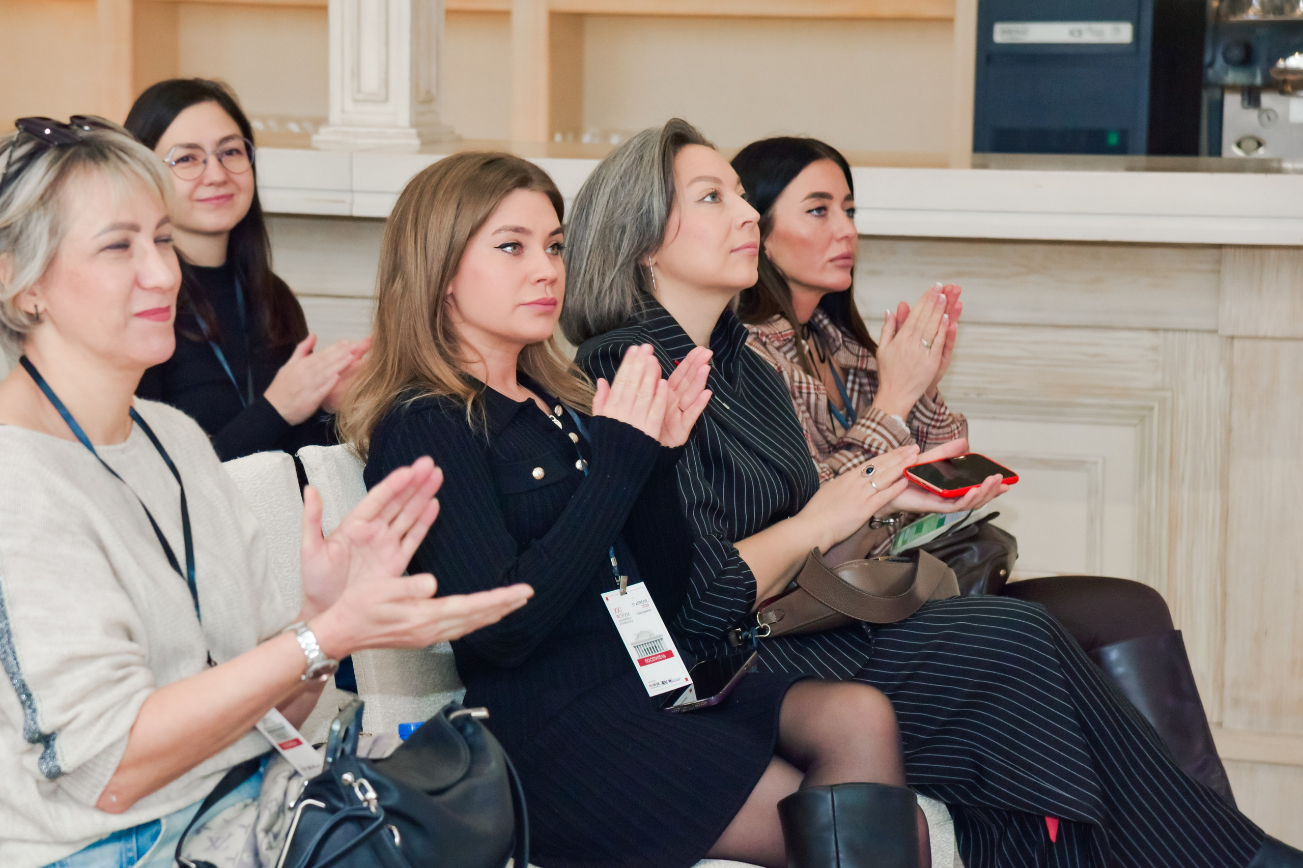 Love-Story фотосессия Новосибирск. Профессиональный свадебный и семейный фотограф в Новосибирске Ольга Огнева