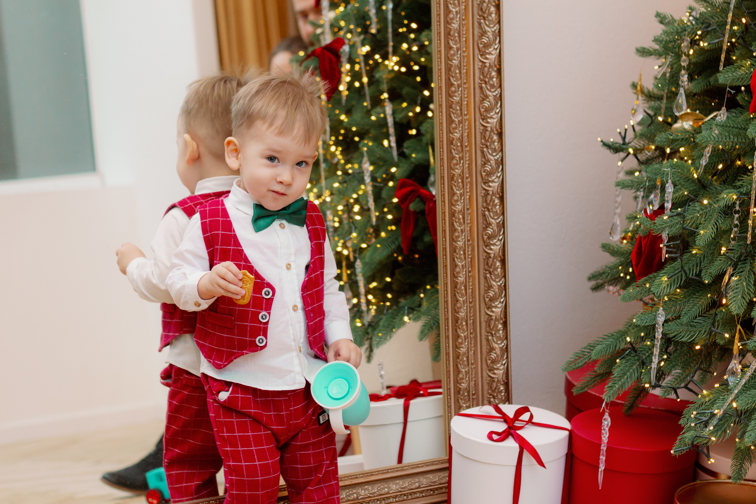 Время чудес! Семейная новогодняя фотосессия в студии, Екатеринбург. Фотограф в Екатеринбурге Пойгина Елена