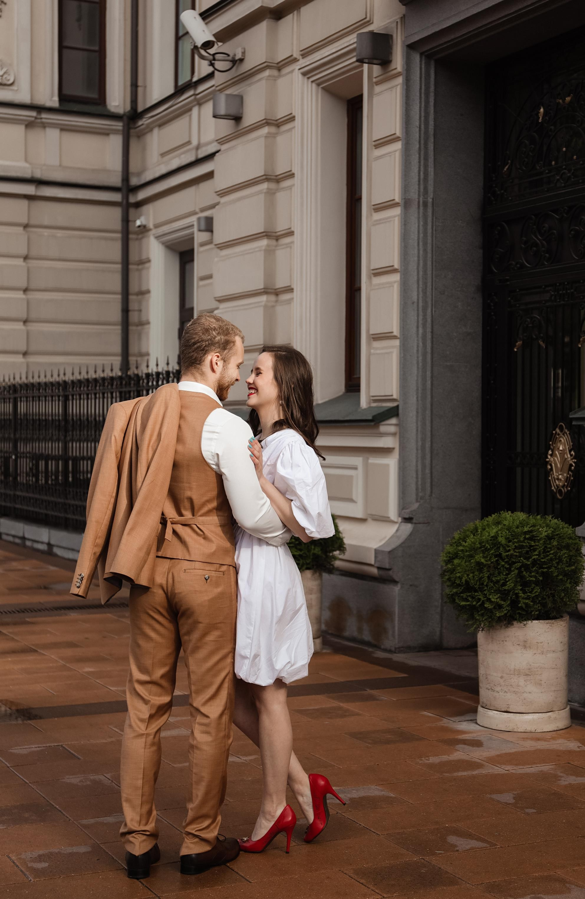 Jump in my car. Алина Малышева, свадебный и семейный фотограф Москва