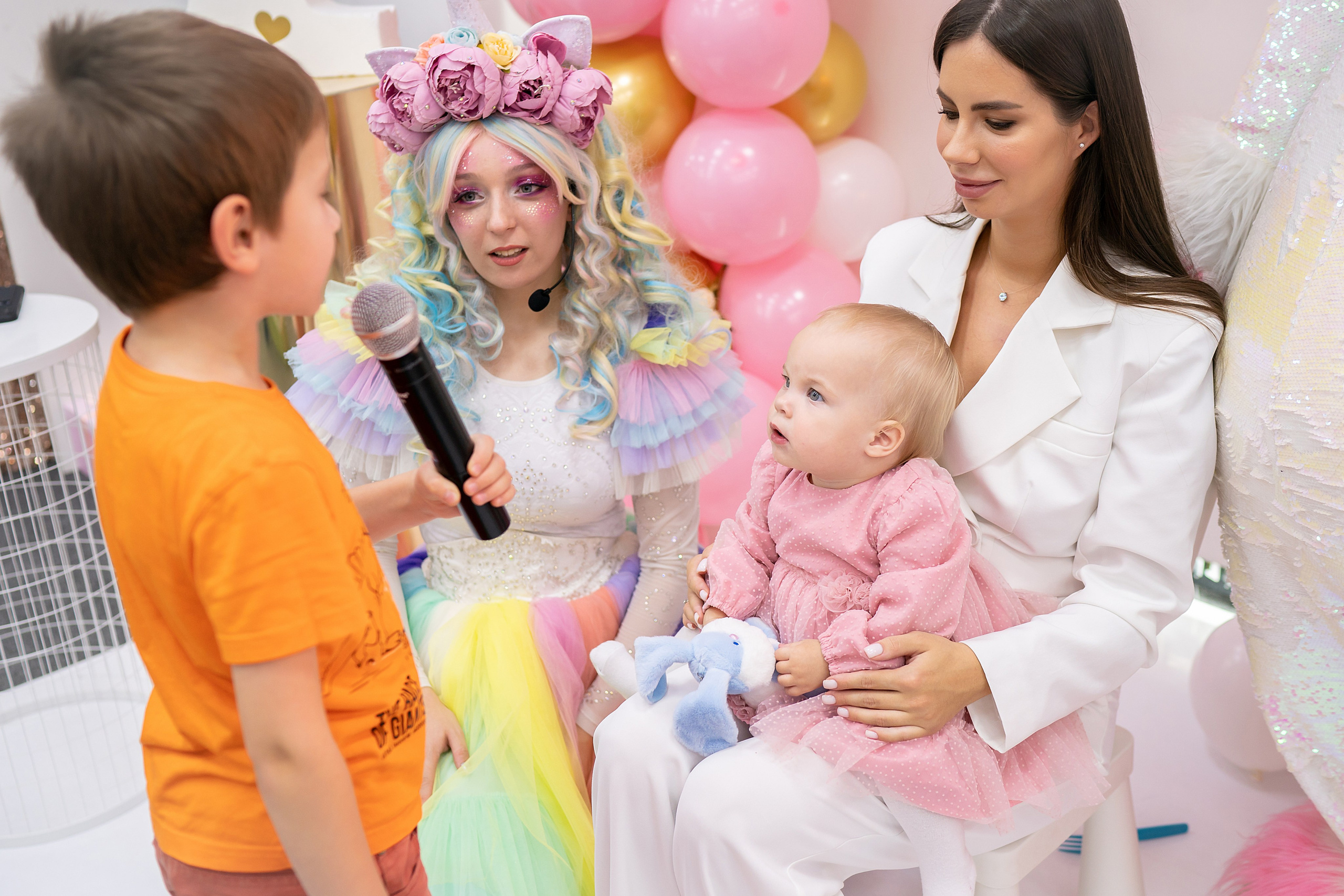 Годик Марии. Фотограф на Крещение и Венчание в Красноярске Рамазанова Юлия