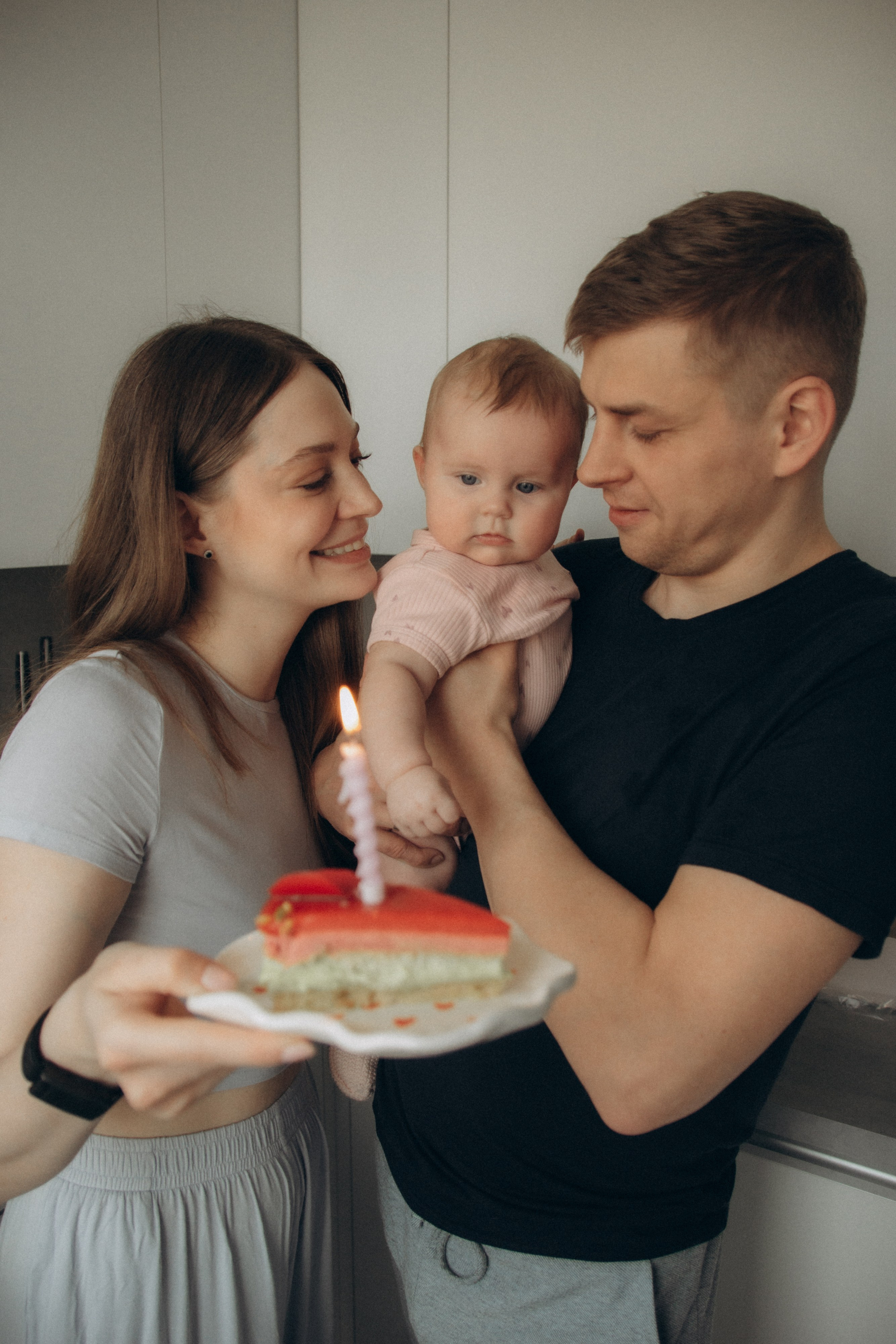 Семейная фотосъемка. Семейный фотограф на крещение Кристина Фриденберга, Москва