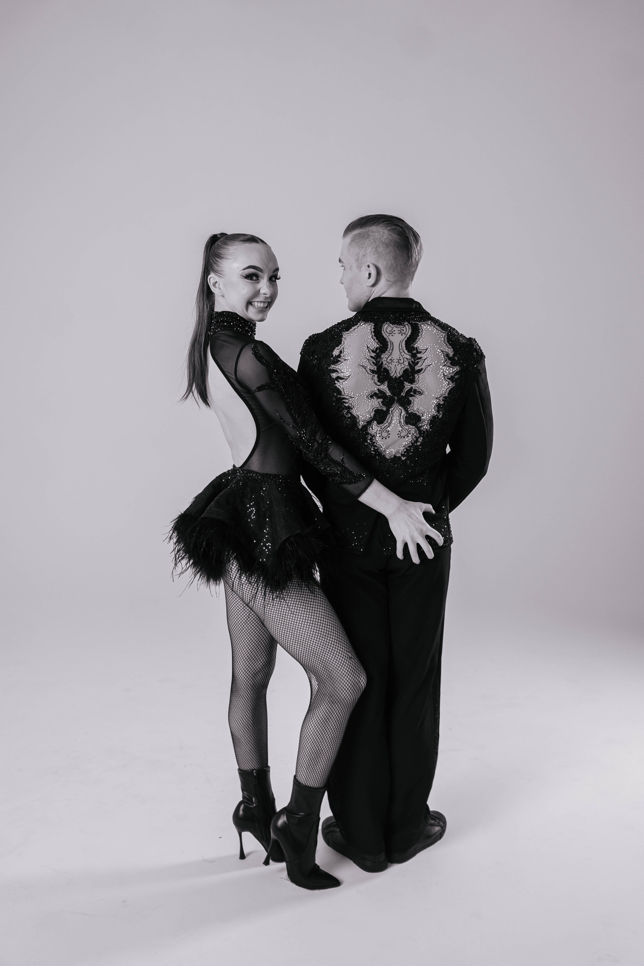 Circus. Фотограф / видеограф в Москве и Сочи Sofia Riversong