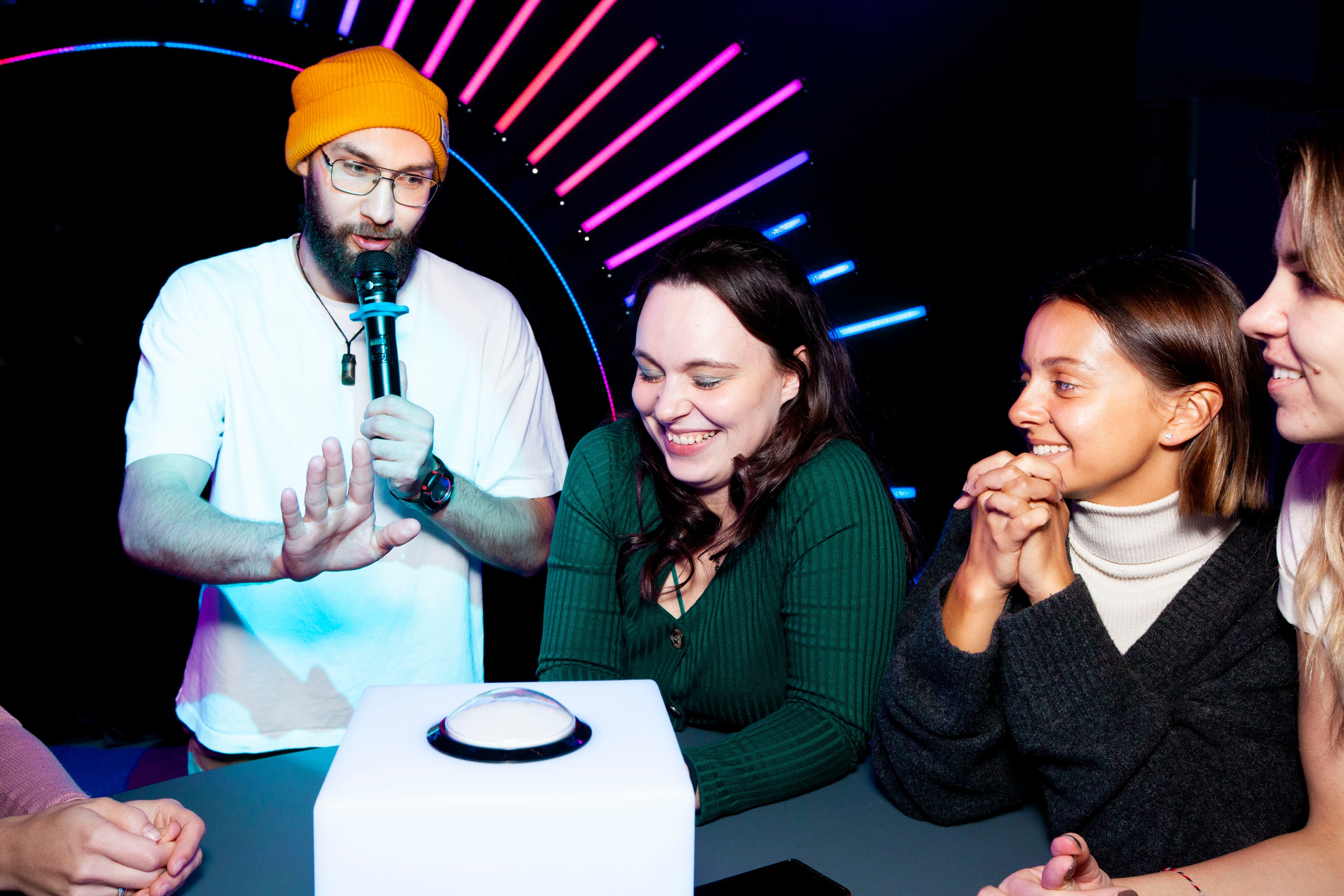 Хитомания. Stanislav Baryshev — People. Emotions. Atmosphere