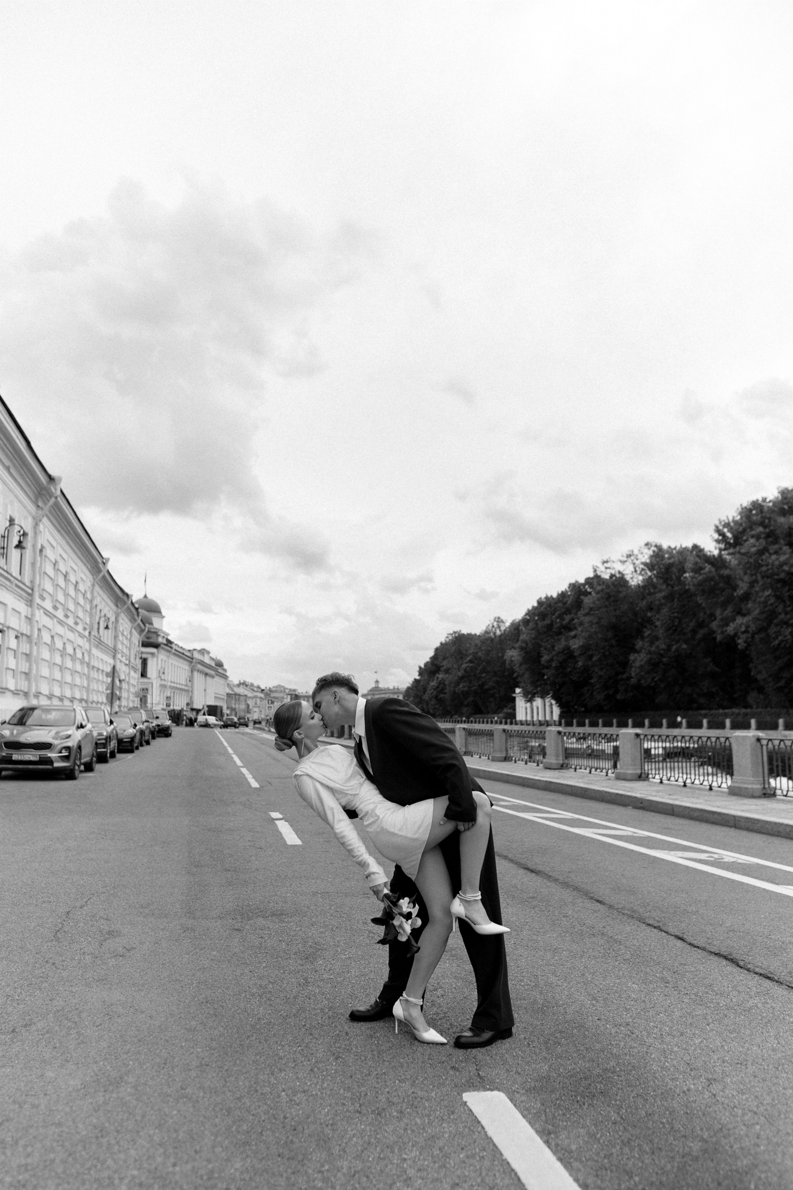 Дмитрий & Арина. Сестры Карабаза. Фотографы и ретушеры в Москве и Санкт-Петербурге