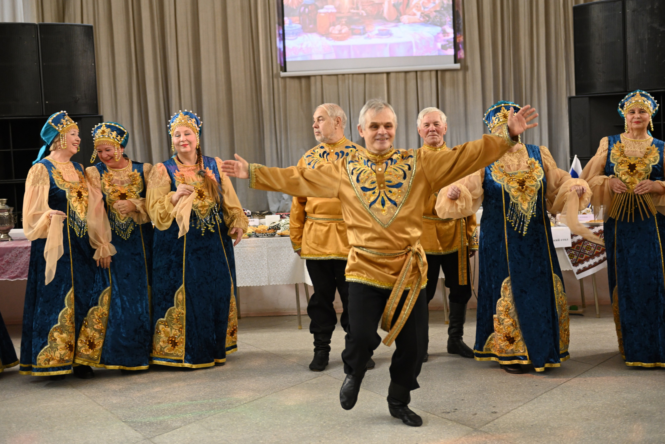 2025-11-04 Праздник чая. Снежинск фото Андрианов
